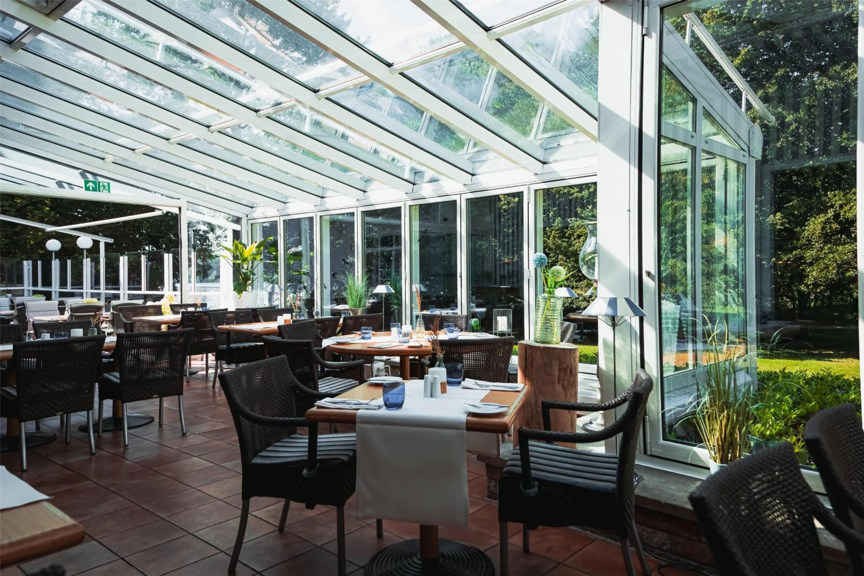 Food and drinks in Seehotel Frankenhorst - BW Signature Collection