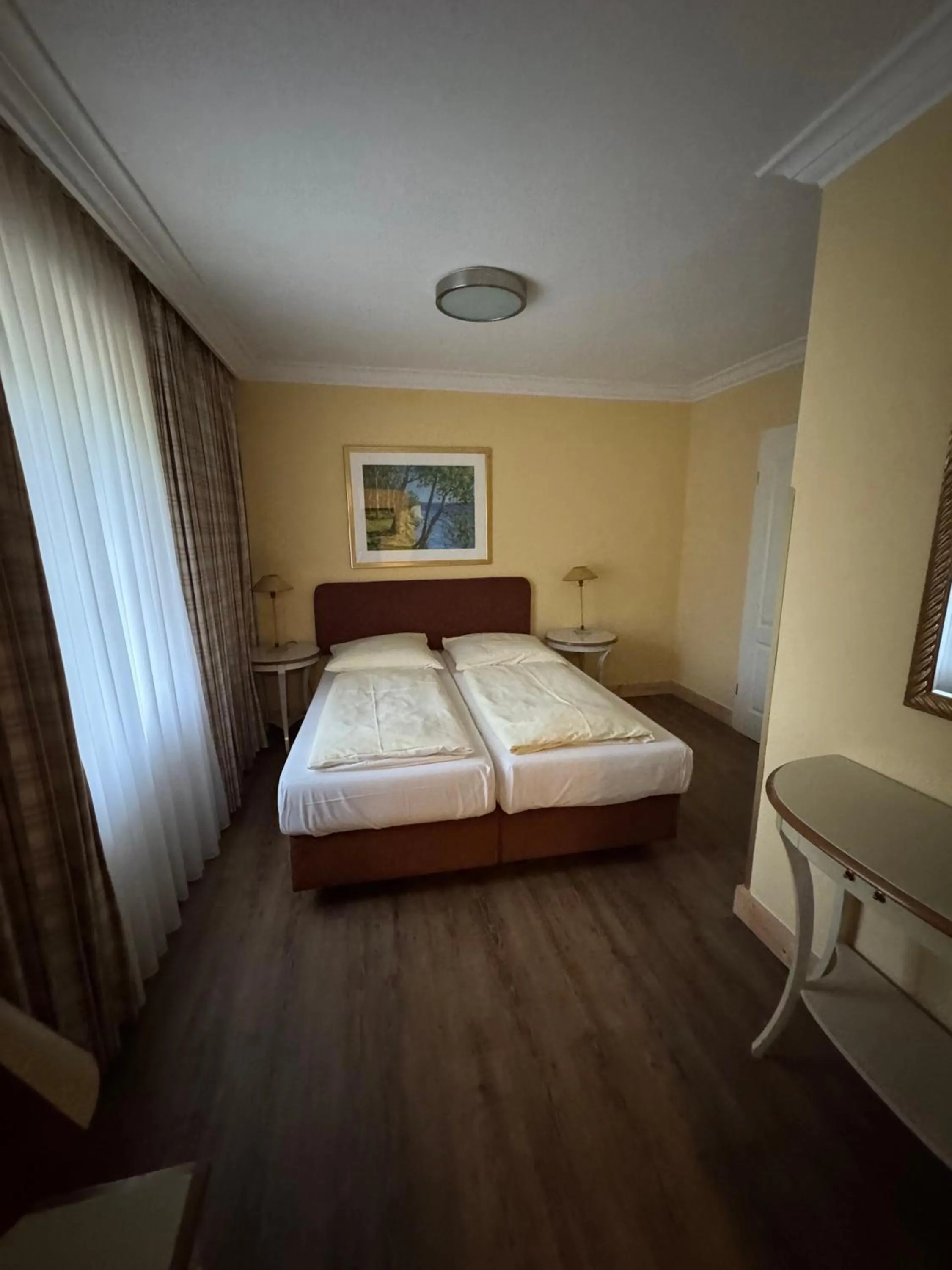 Photo of the whole room, Bed in Seehotel Frankenhorst - BW Signature Collection