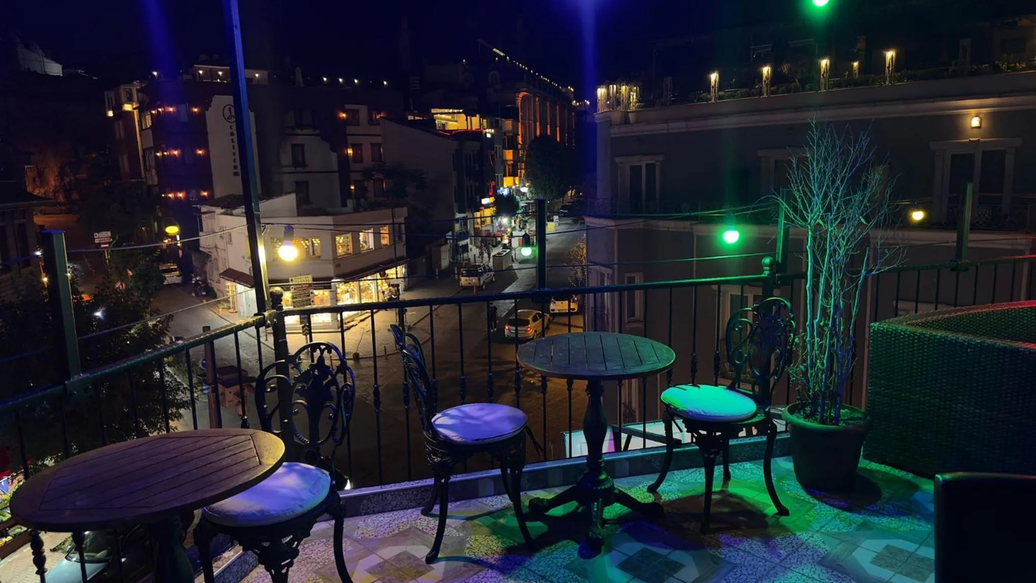 Property building in Rose Bouquets Hotel