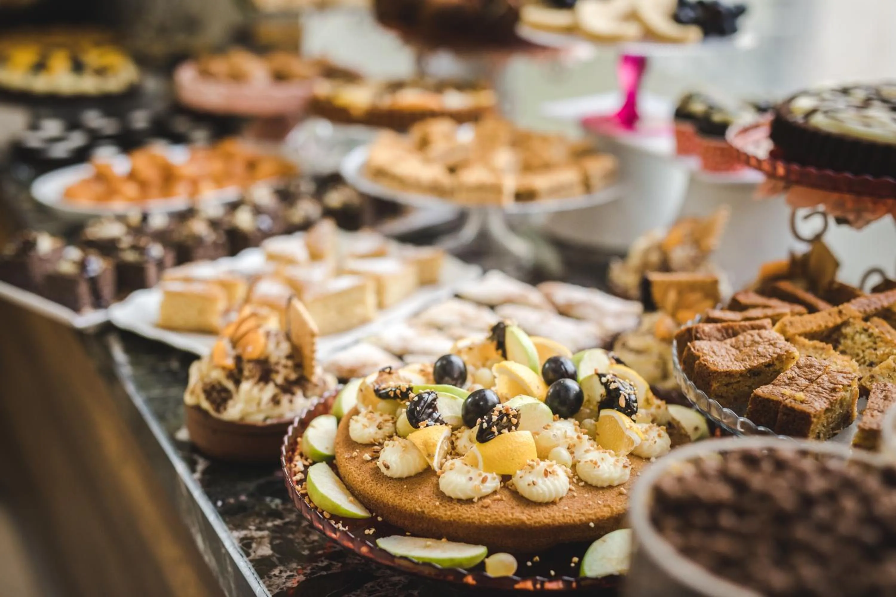 Breakfast in Alan Suites