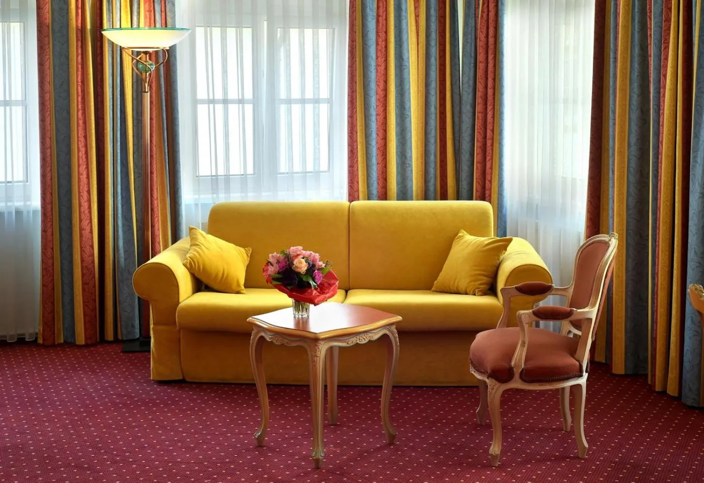 Seating area in Luitpoldpark-Hotel