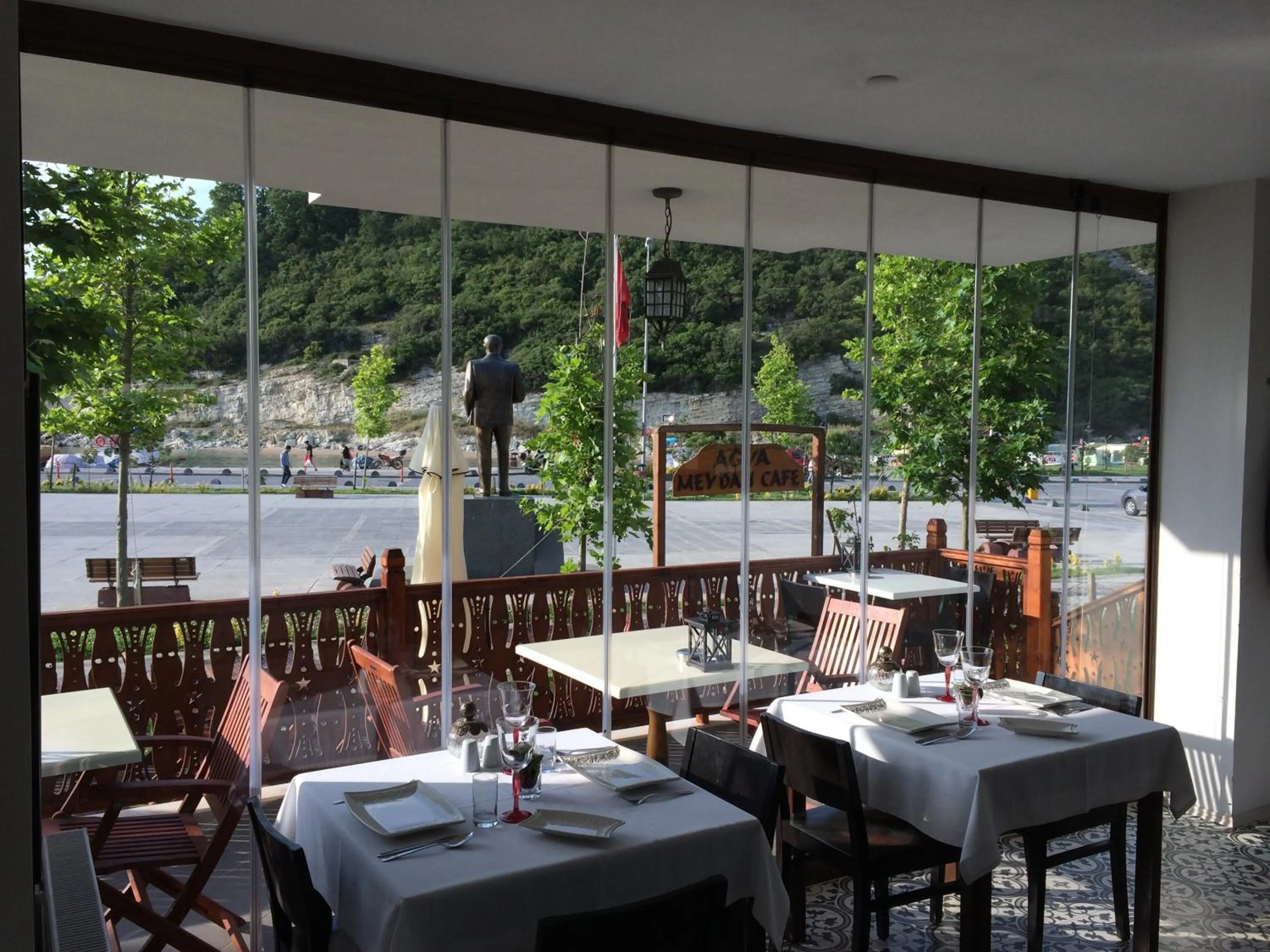 Restaurant/places to eat in Ağva Piassa Otel