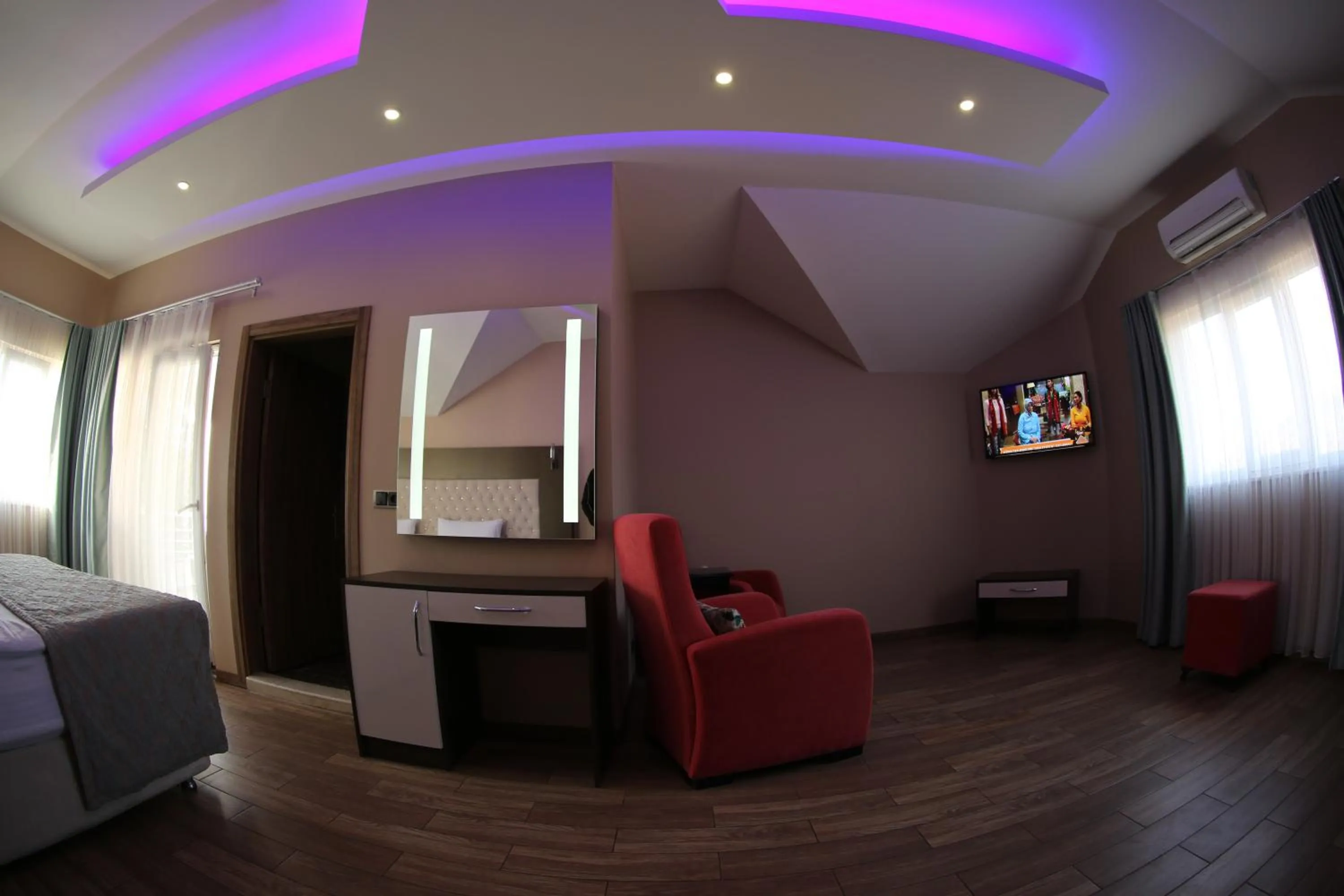 Bed in Senler Boutique Hotel