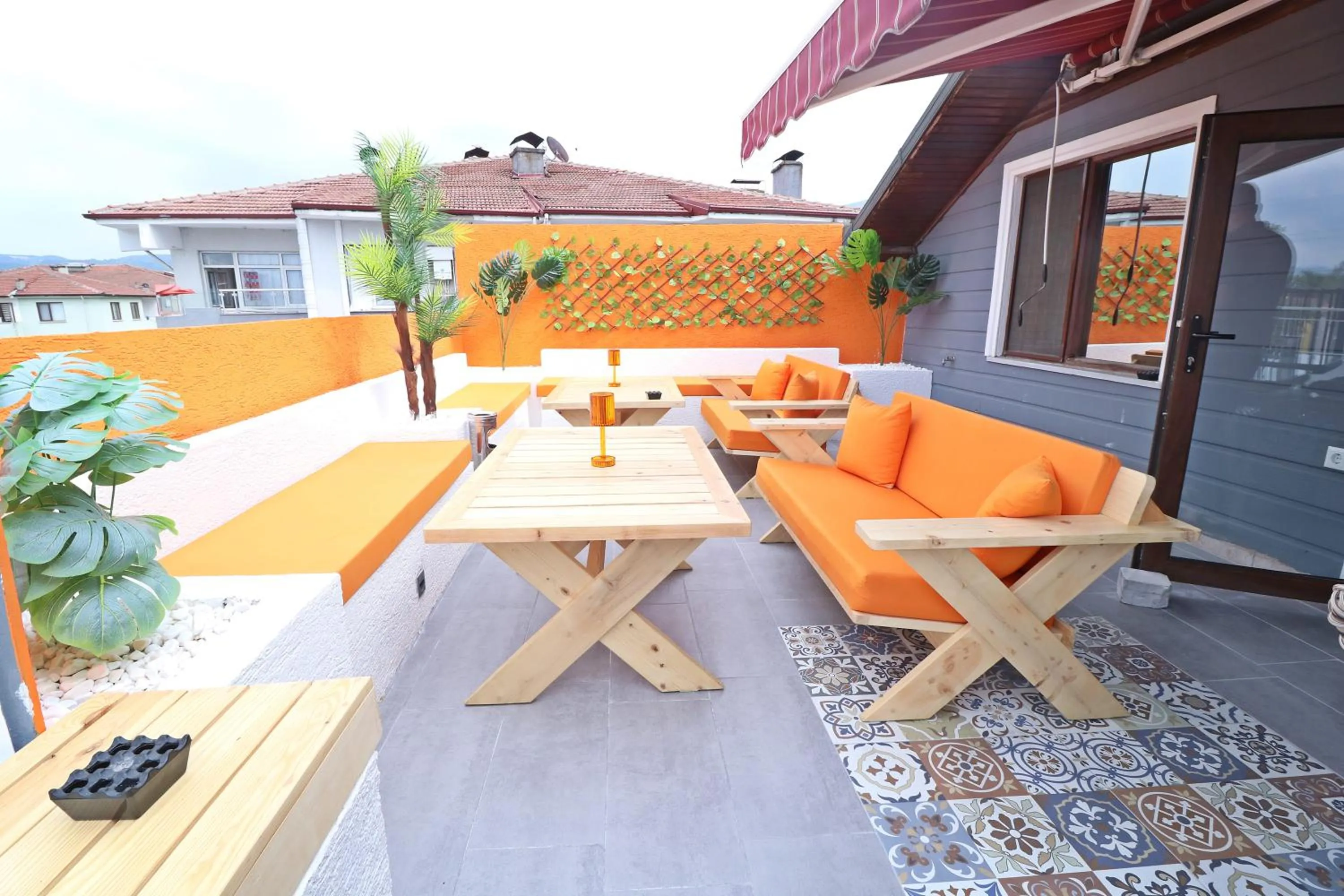 Patio in Hotel Ipekyolu