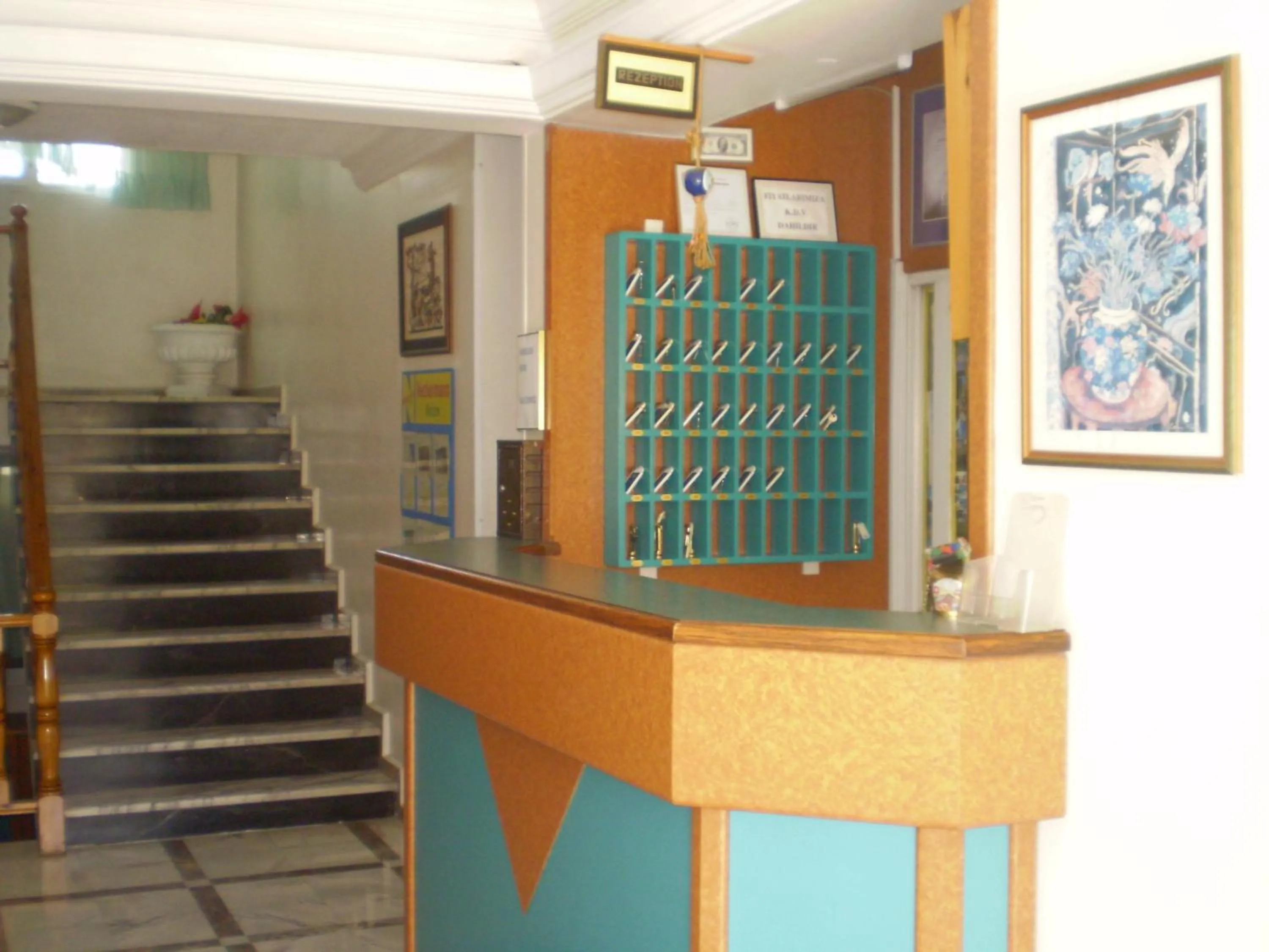 Lobby or reception in Blue Yacht Marina Apart Hotel