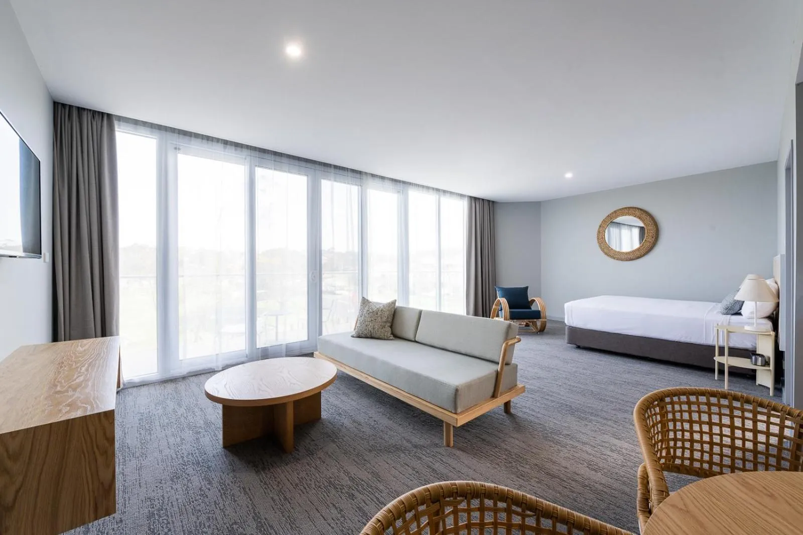 Living room, Bed in Abode Malua Bay