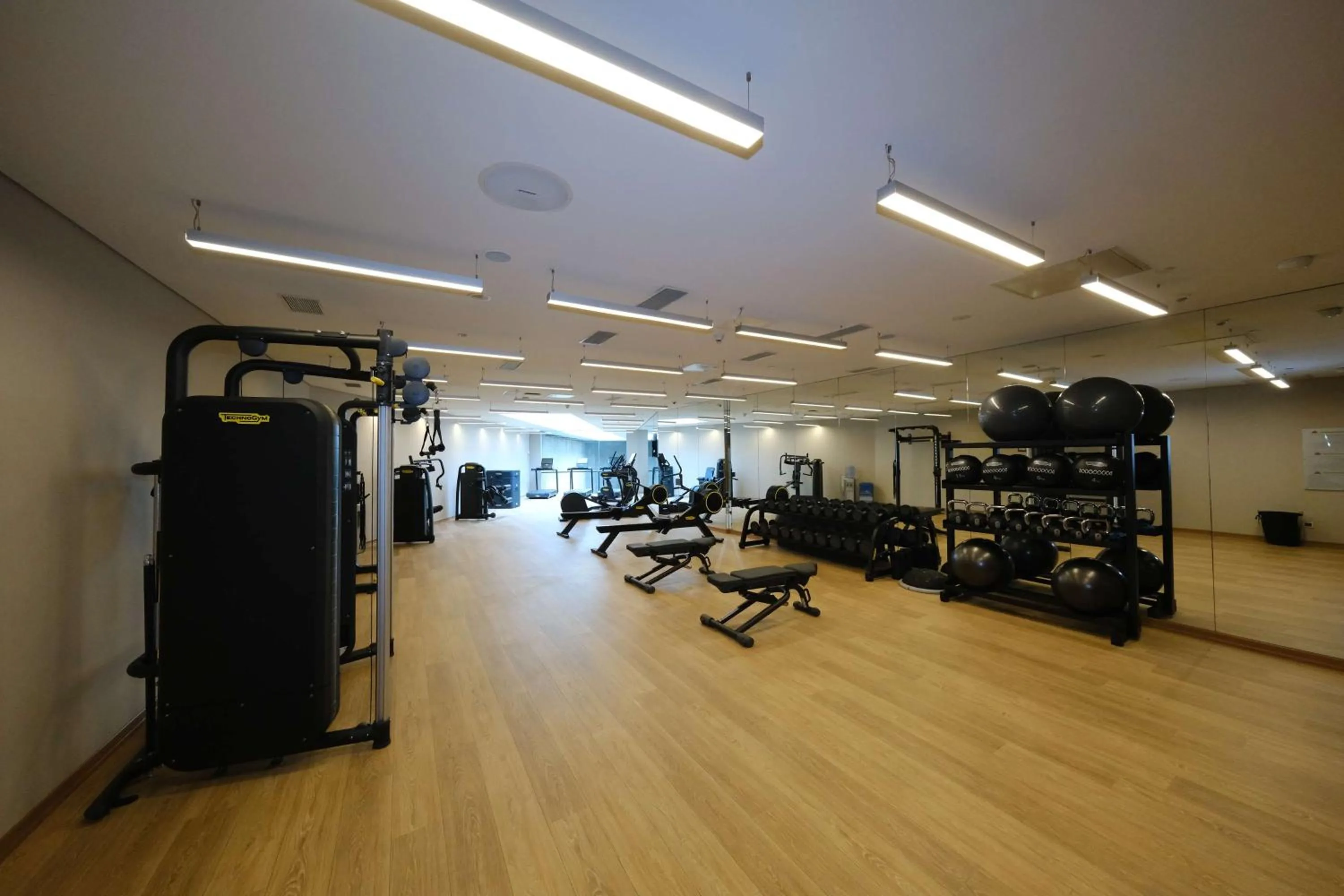 Fitness centre/facilities in DoubleTree by Hilton Istanbul Gayrettepe