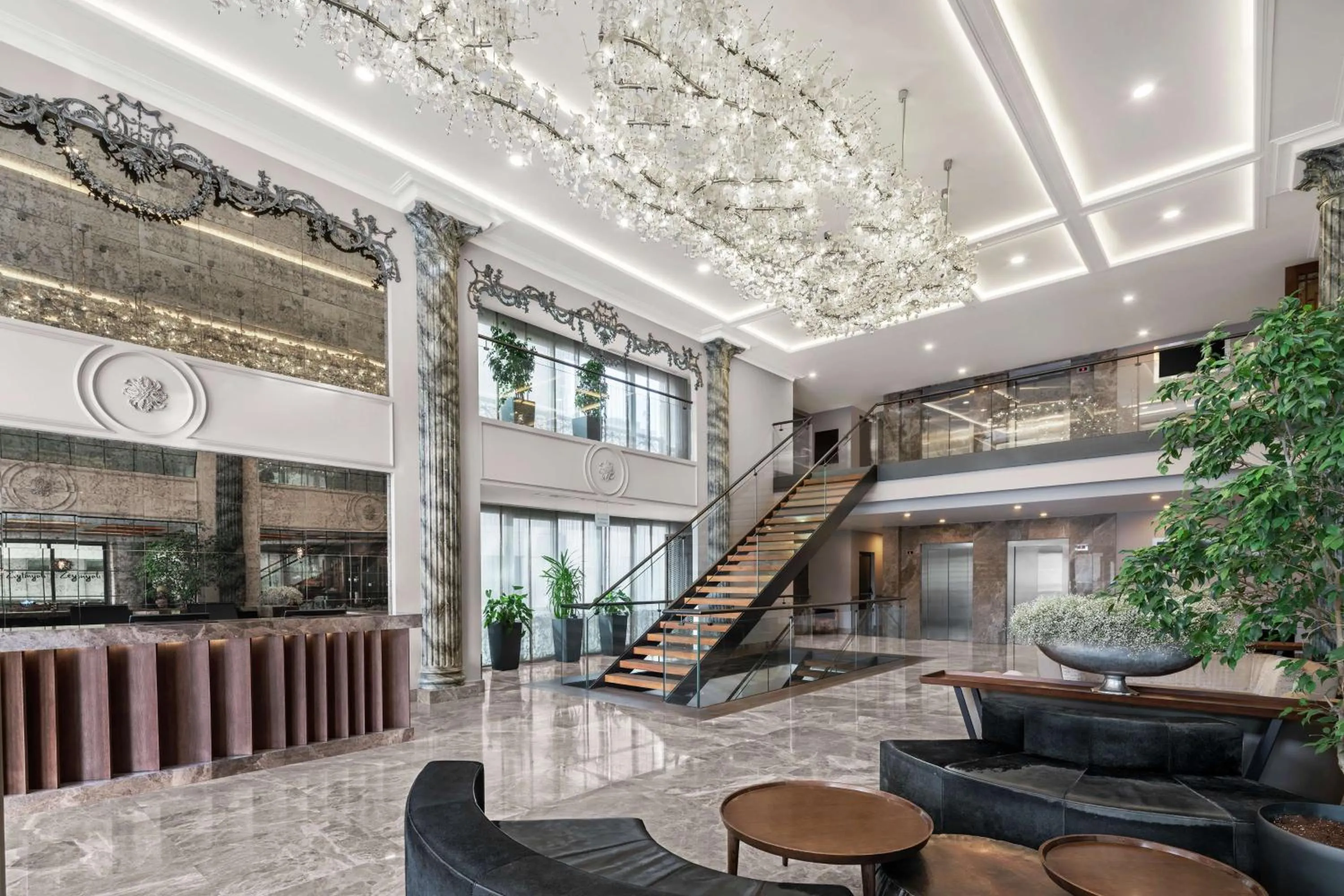 Lobby or reception in DoubleTree by Hilton Istanbul Gayrettepe