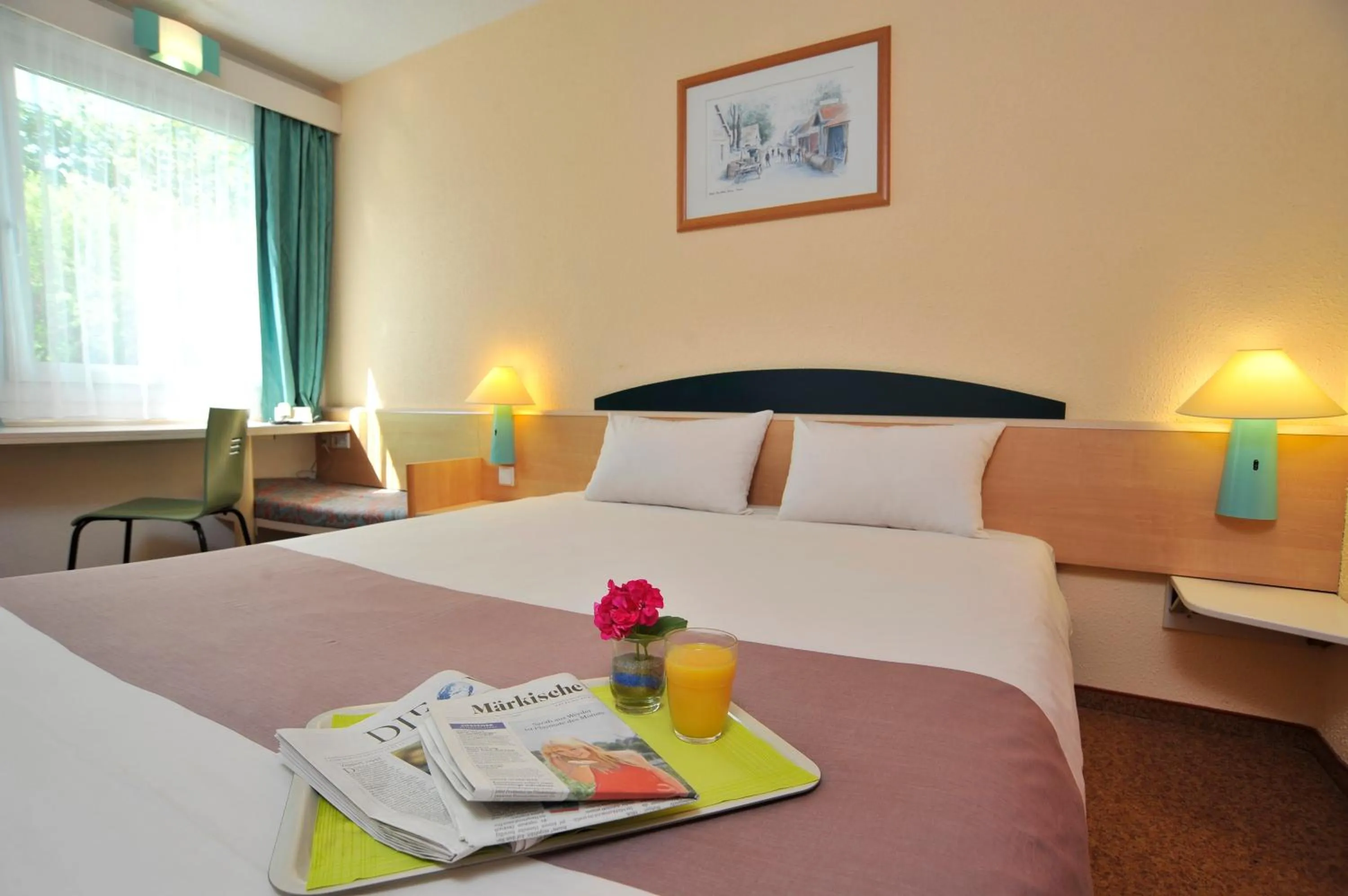 Bed in Plaza Inn Berlin Süd Ludwigsfelde