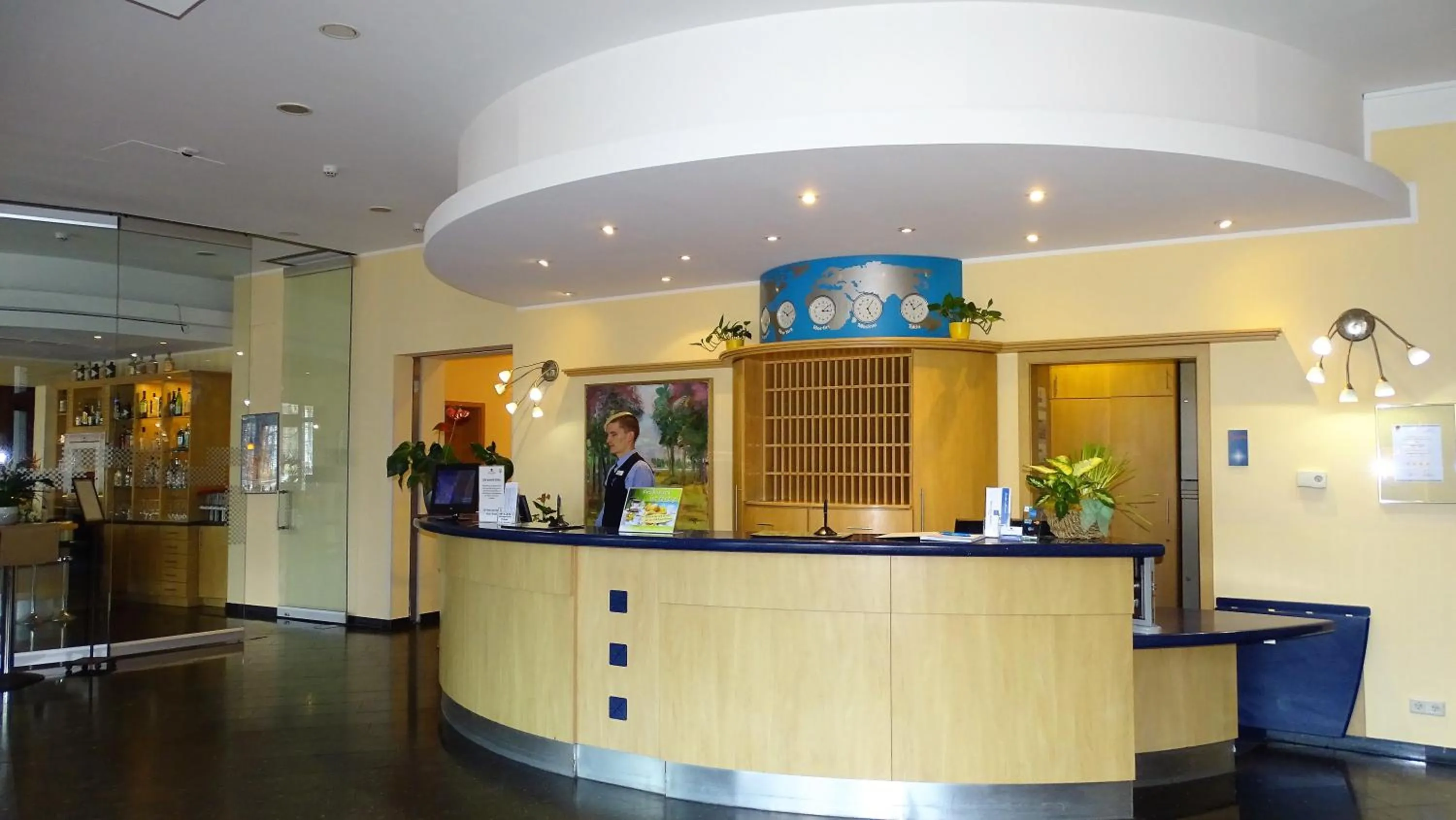 Lobby or reception in Hotel Ascot Bristol