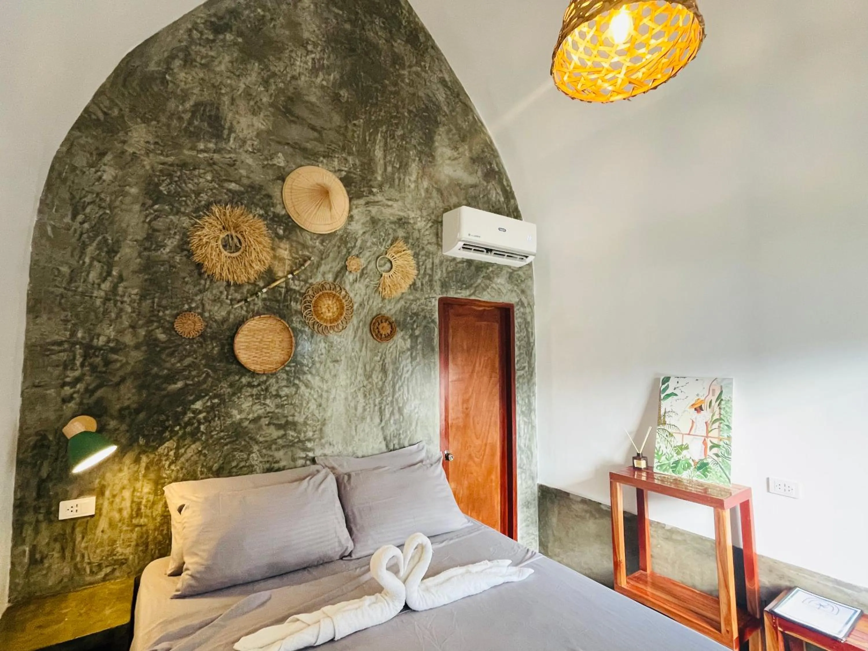 Activities, Bed in MAAYONG HOSTEL