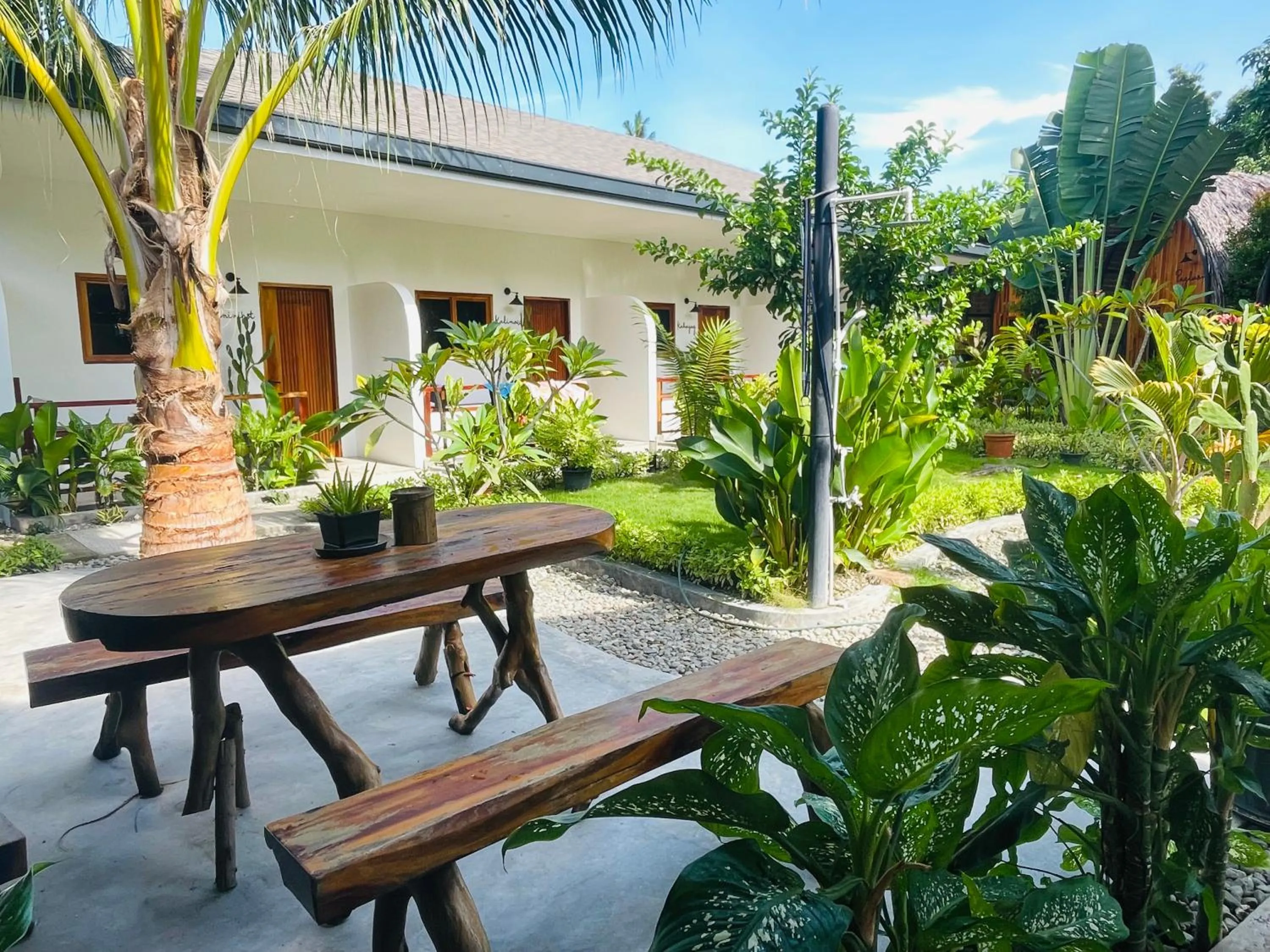 Patio in MAAYONG HOSTEL