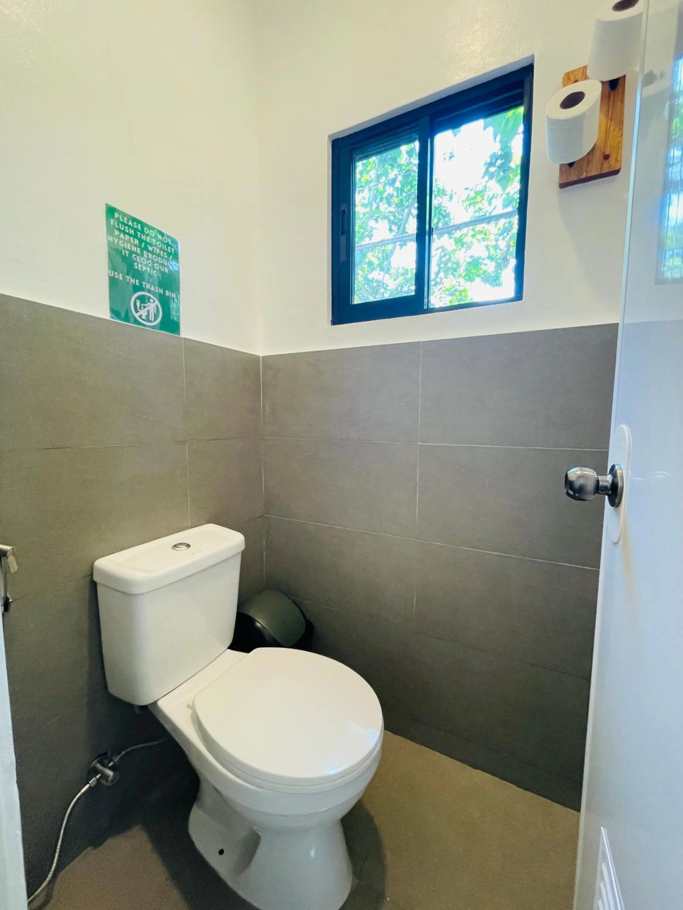 Toilet in MAAYONG HOSTEL