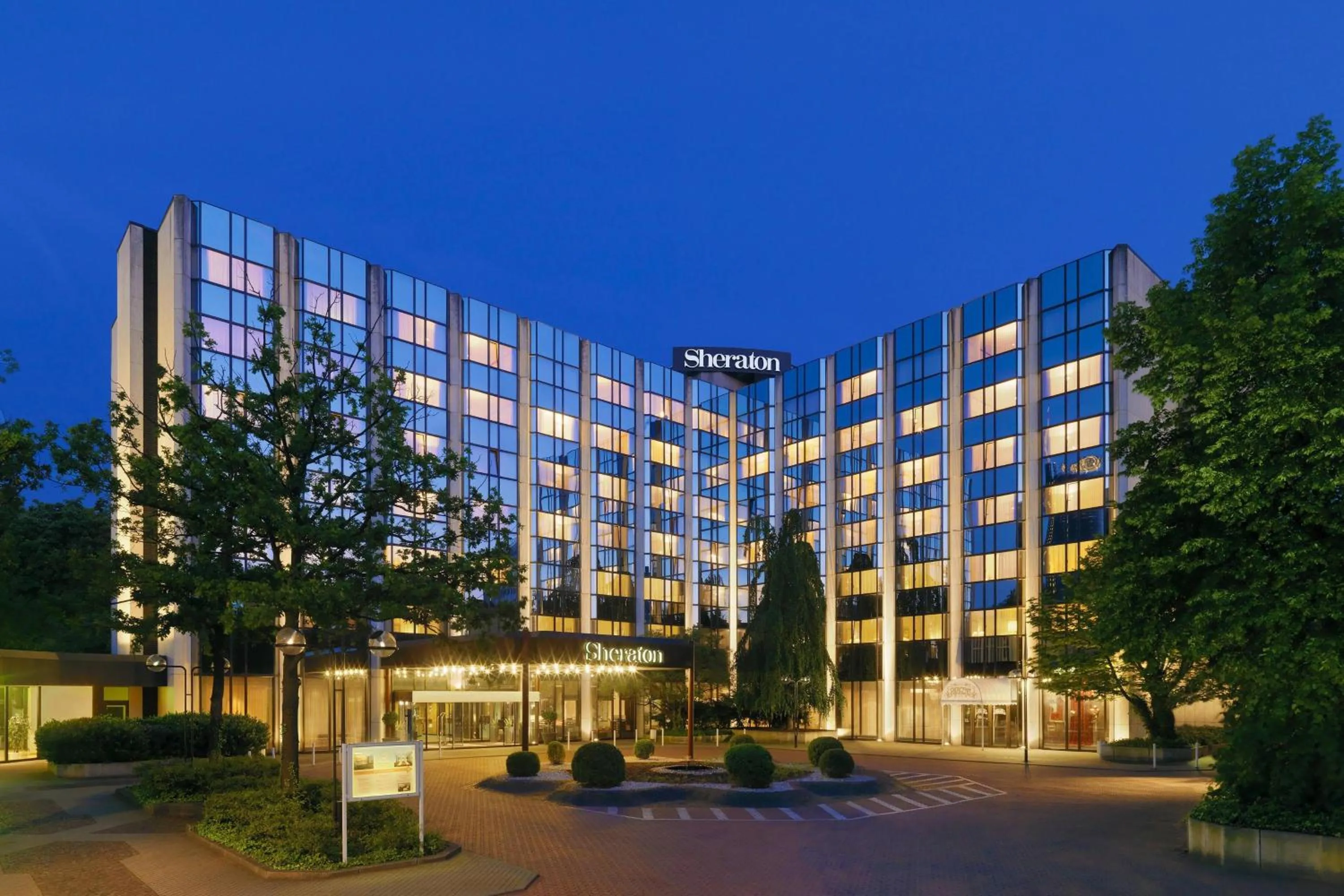 Property building in Sheraton Essen Hotel