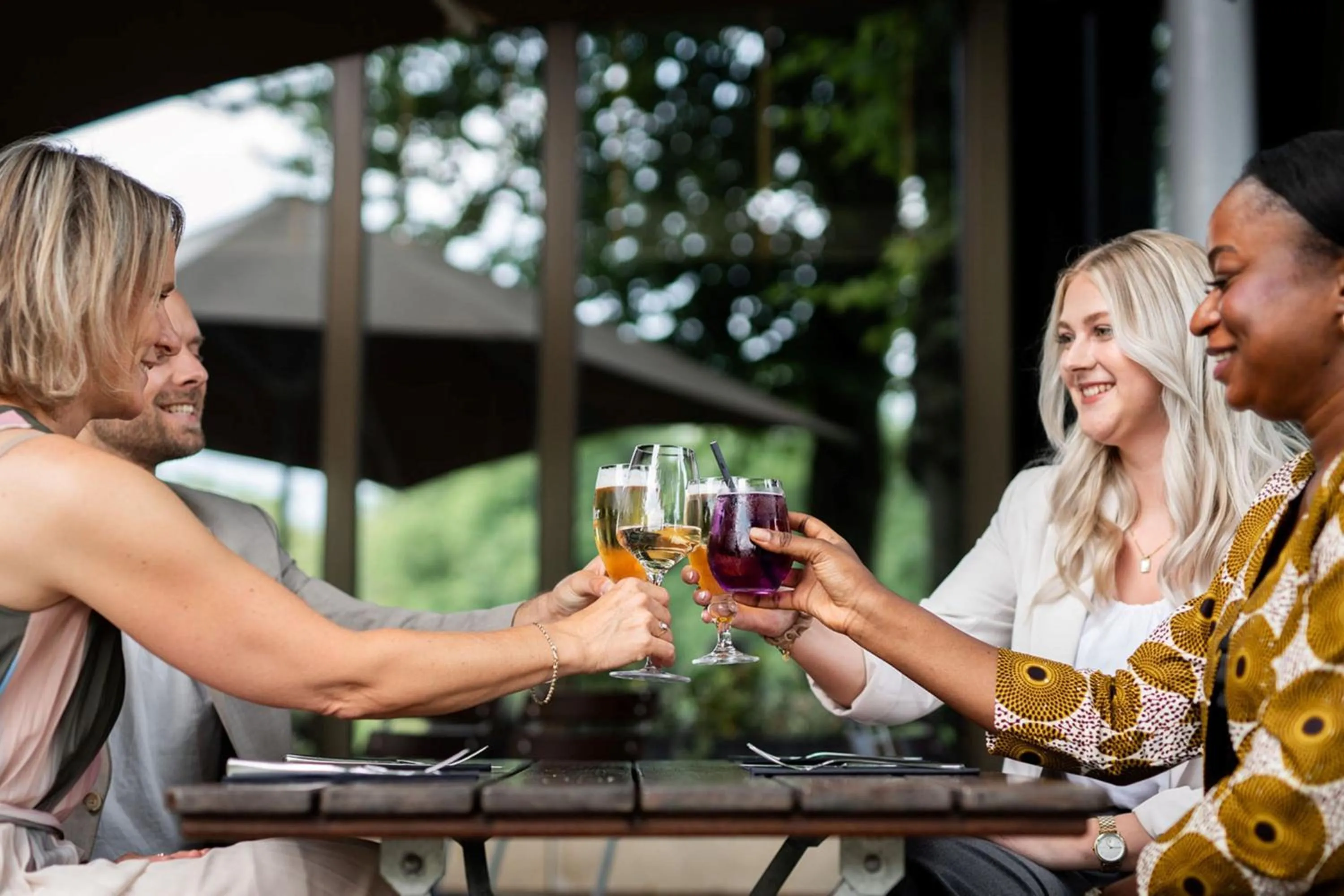 Restaurant/places to eat in Sheraton Essen Hotel