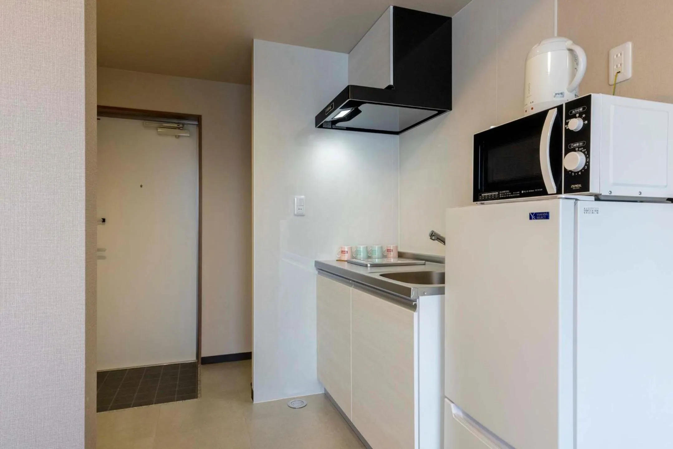 Kitchen/Kitchenette in Mr.KINJO En Ishigaki