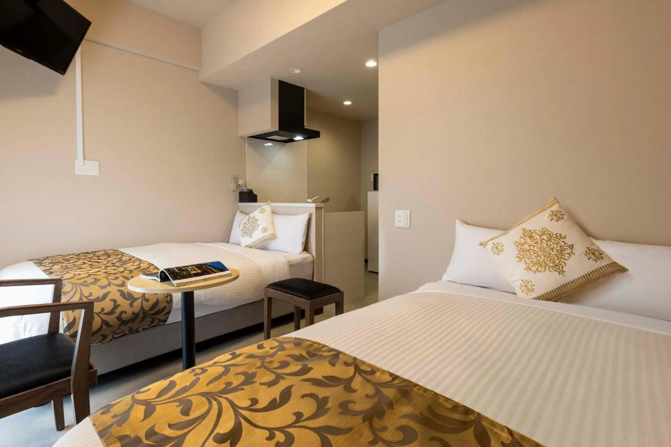 Mr.KINJO En Ishigaki