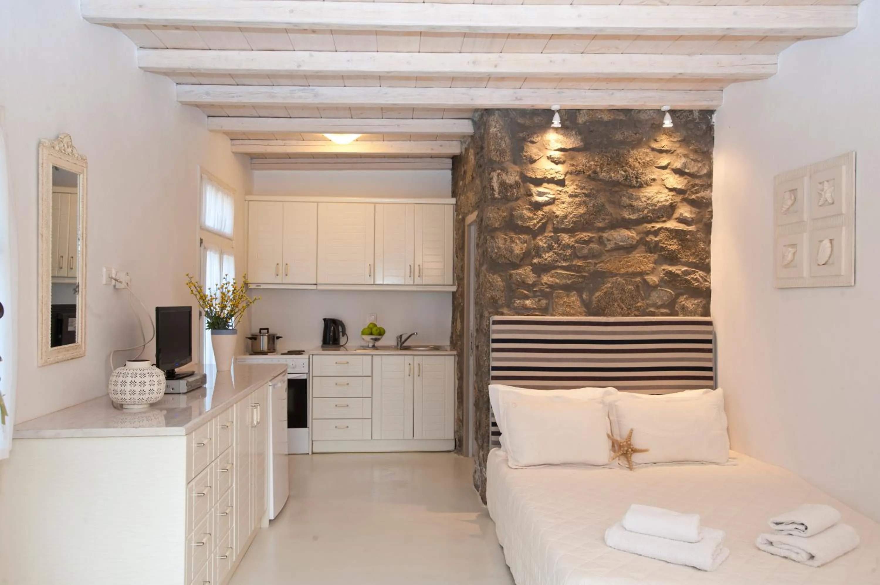 Bed in Navy Blue Suites