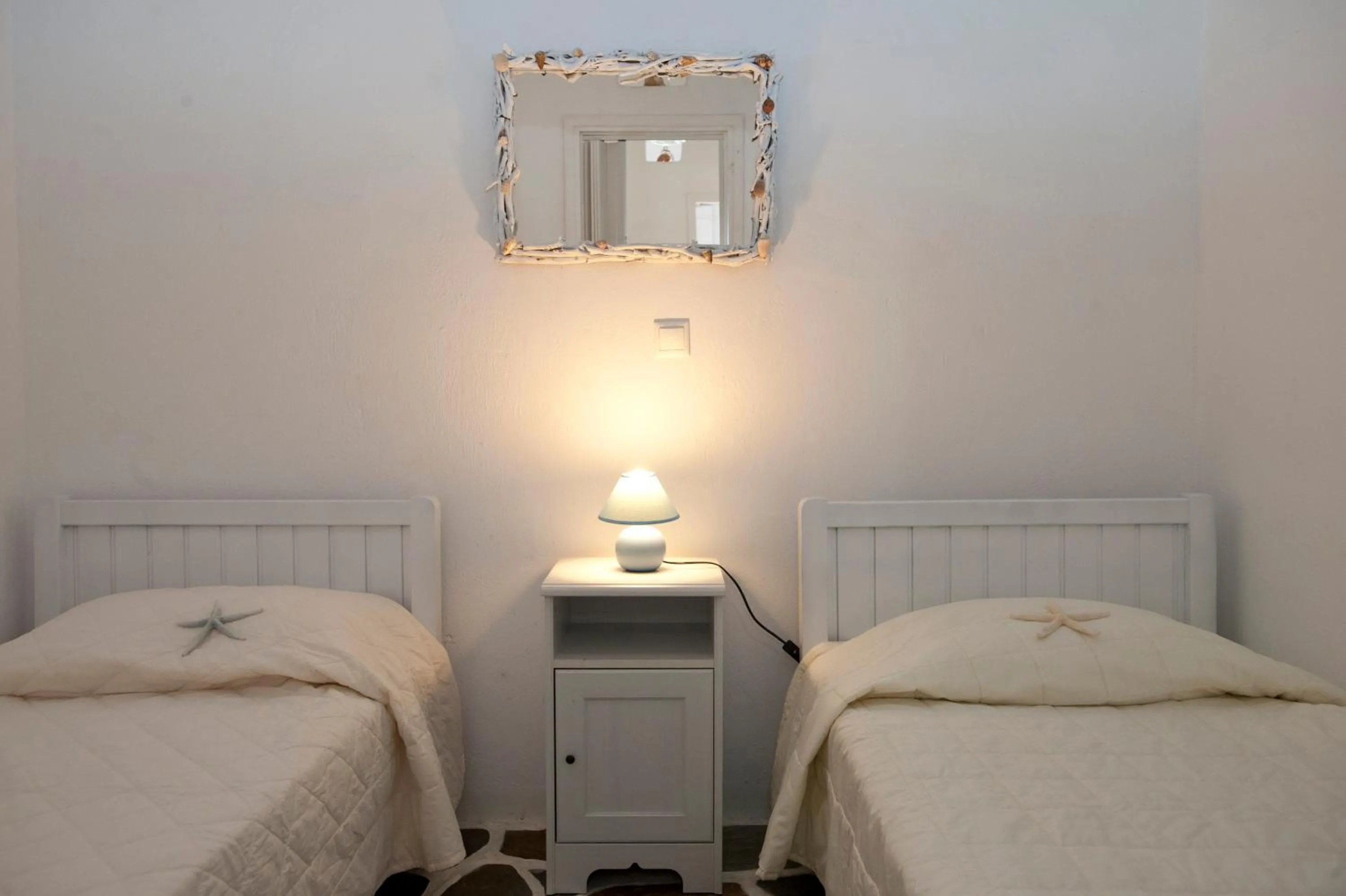 Bed in Navy Blue Suites