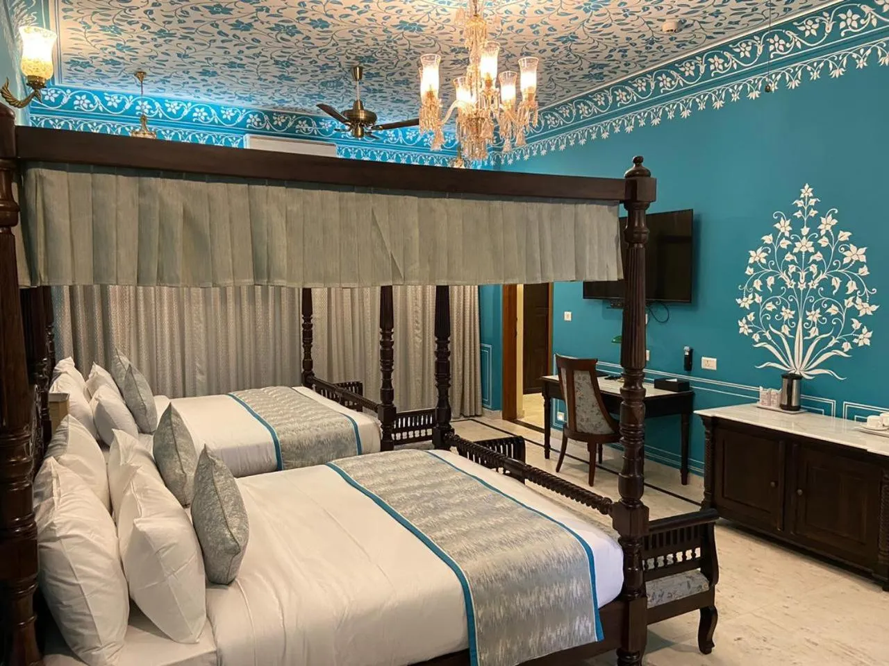 Bedroom, Bed in Umaid Farm Resort- A Legancy Vintage Stay In Jaipur