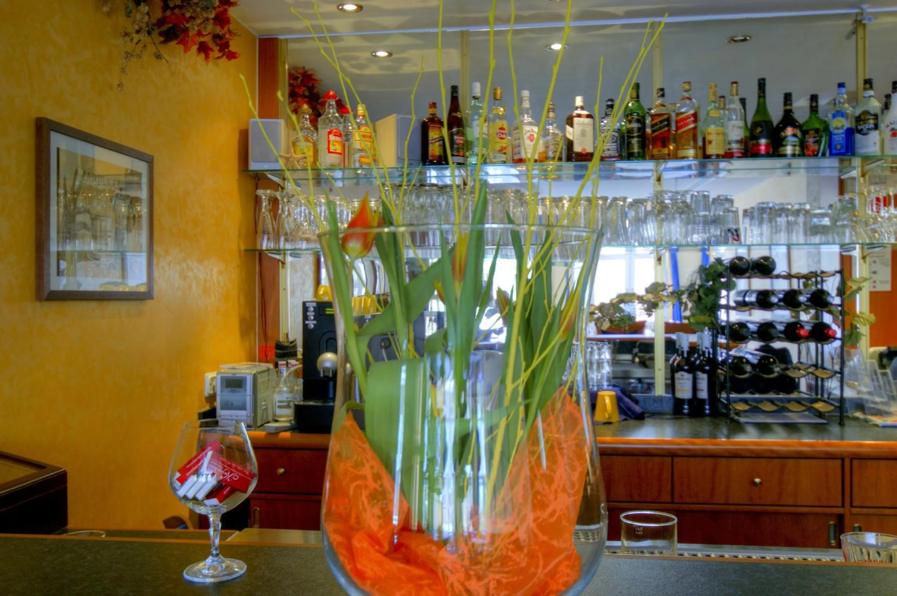 Restaurant/places to eat in KurparkHotel Warnemünde