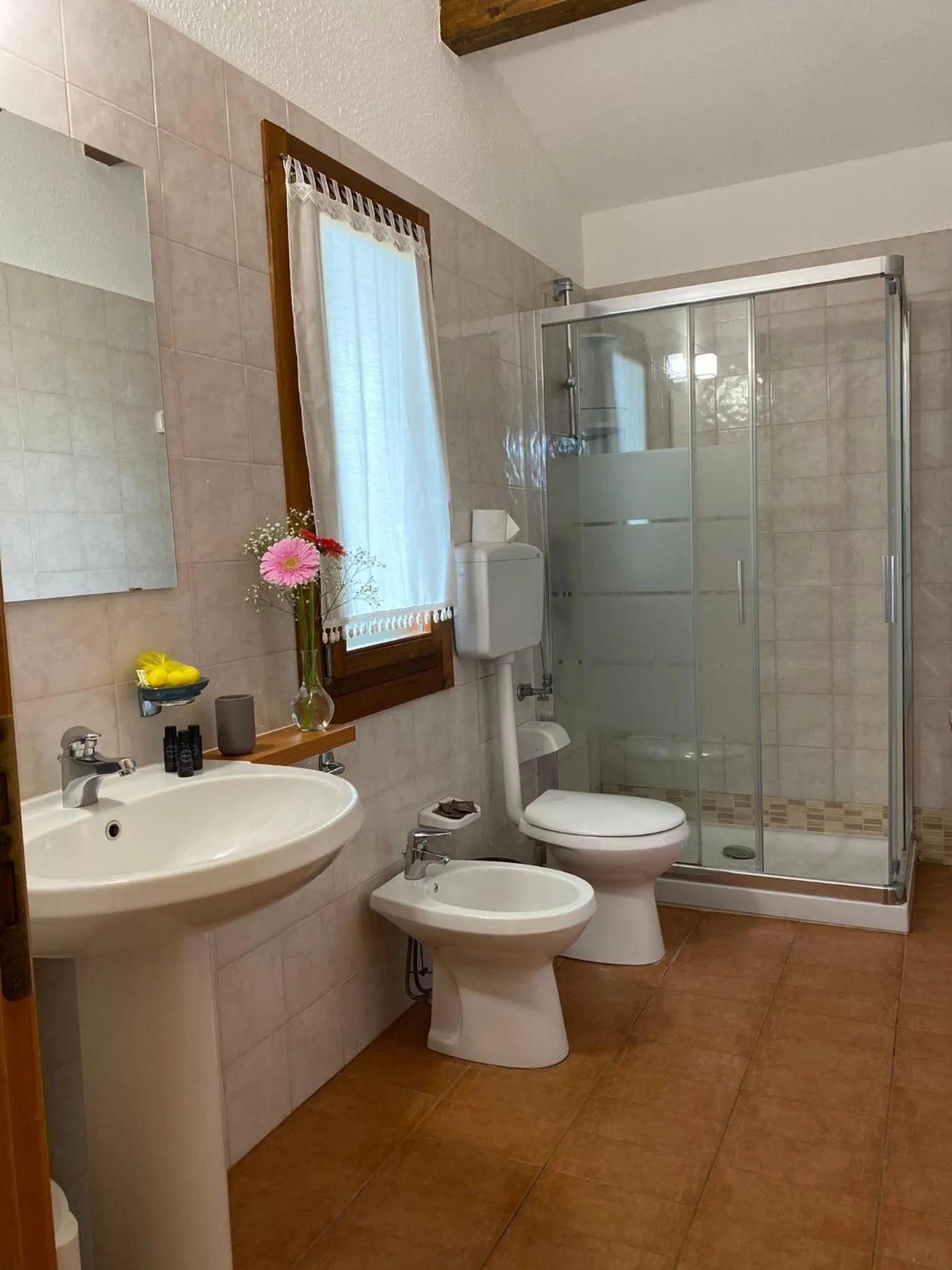 Bathroom in Pantalica Ranch Agriturismo Siciliano