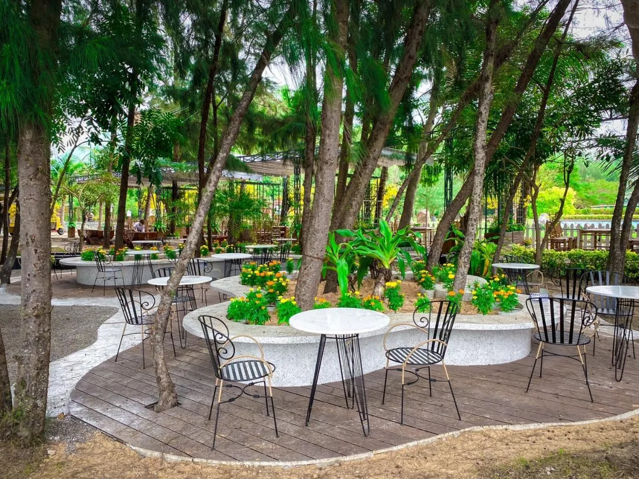 Restaurant/places to eat in Seagate Bungalow Quy Nhon