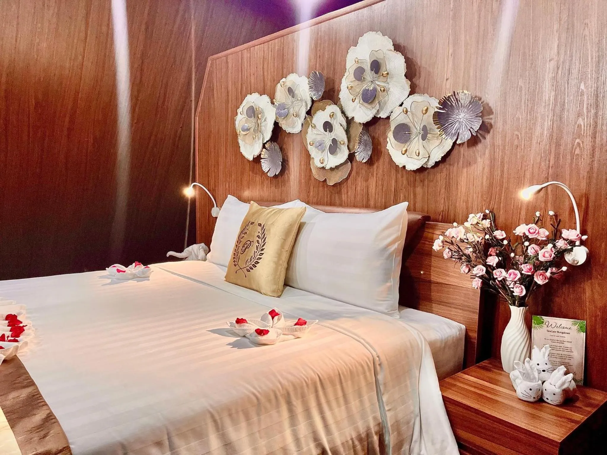 Bed in Seagate Bungalow Quy Nhon