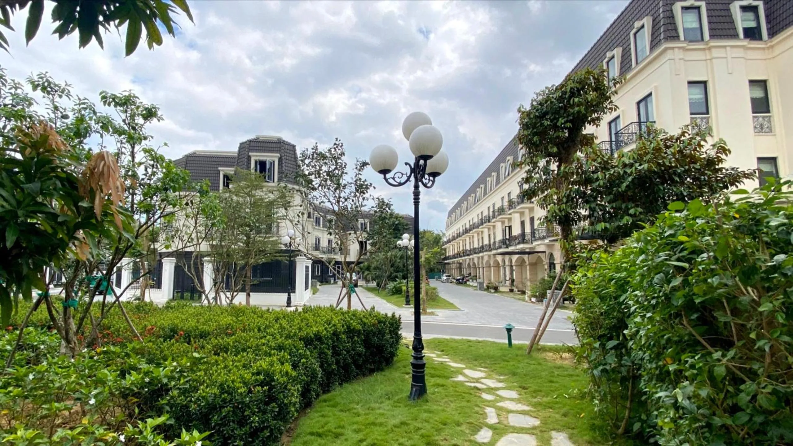 Hue Crown Boutique best hotel