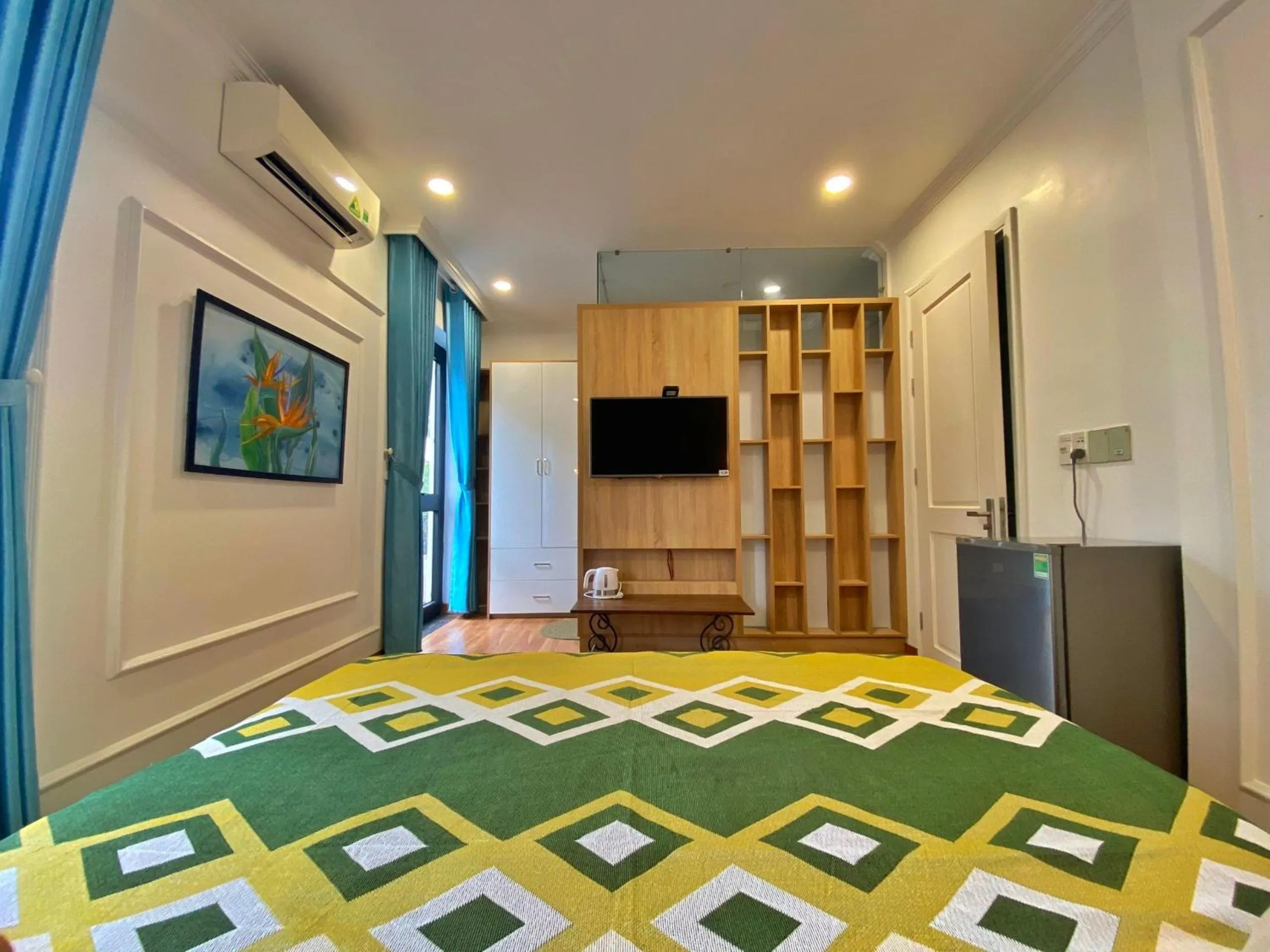 Bed in Hue Crown Boutique best hotel