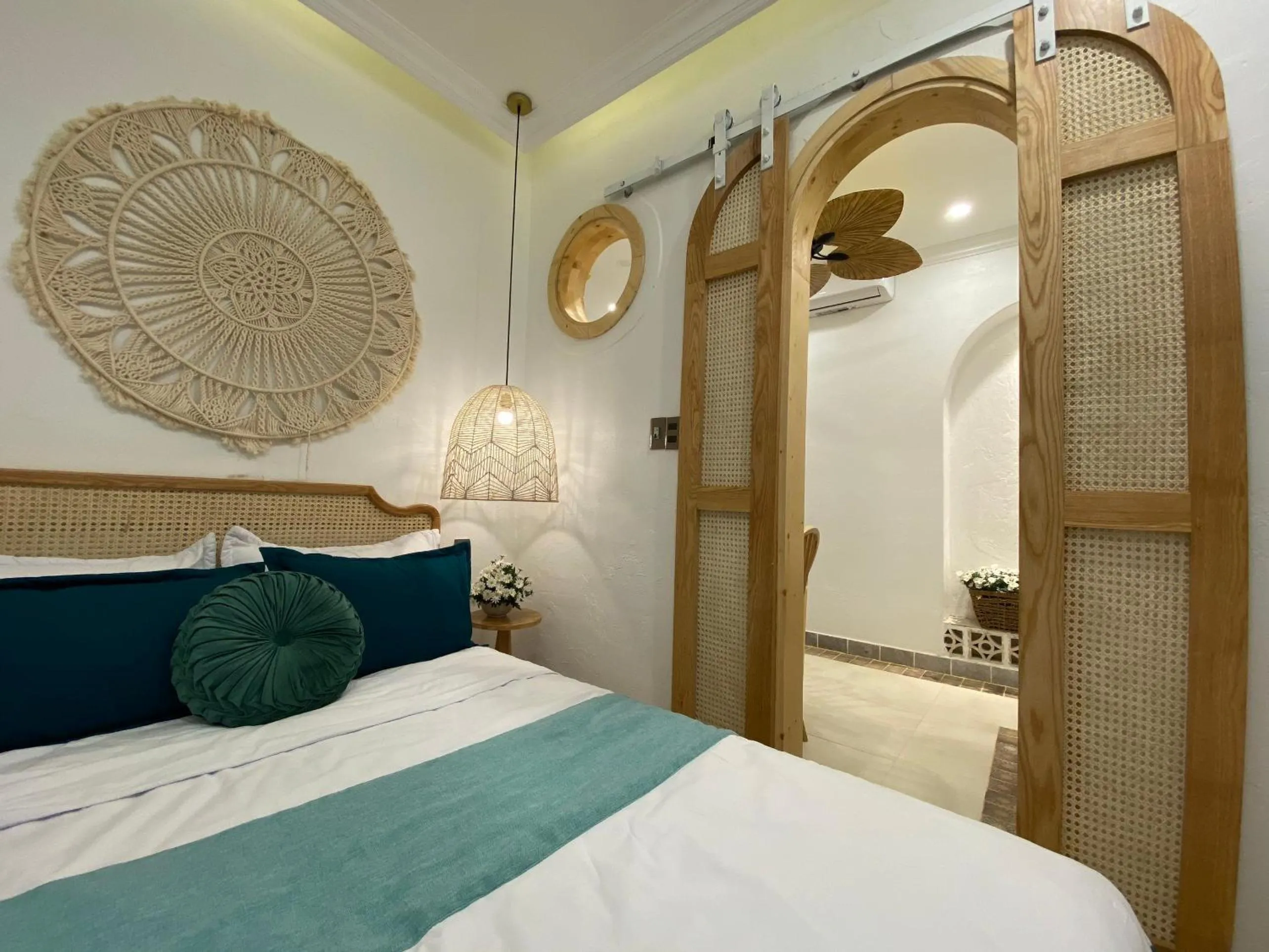 Bed in Hue Crown Boutique best hotel