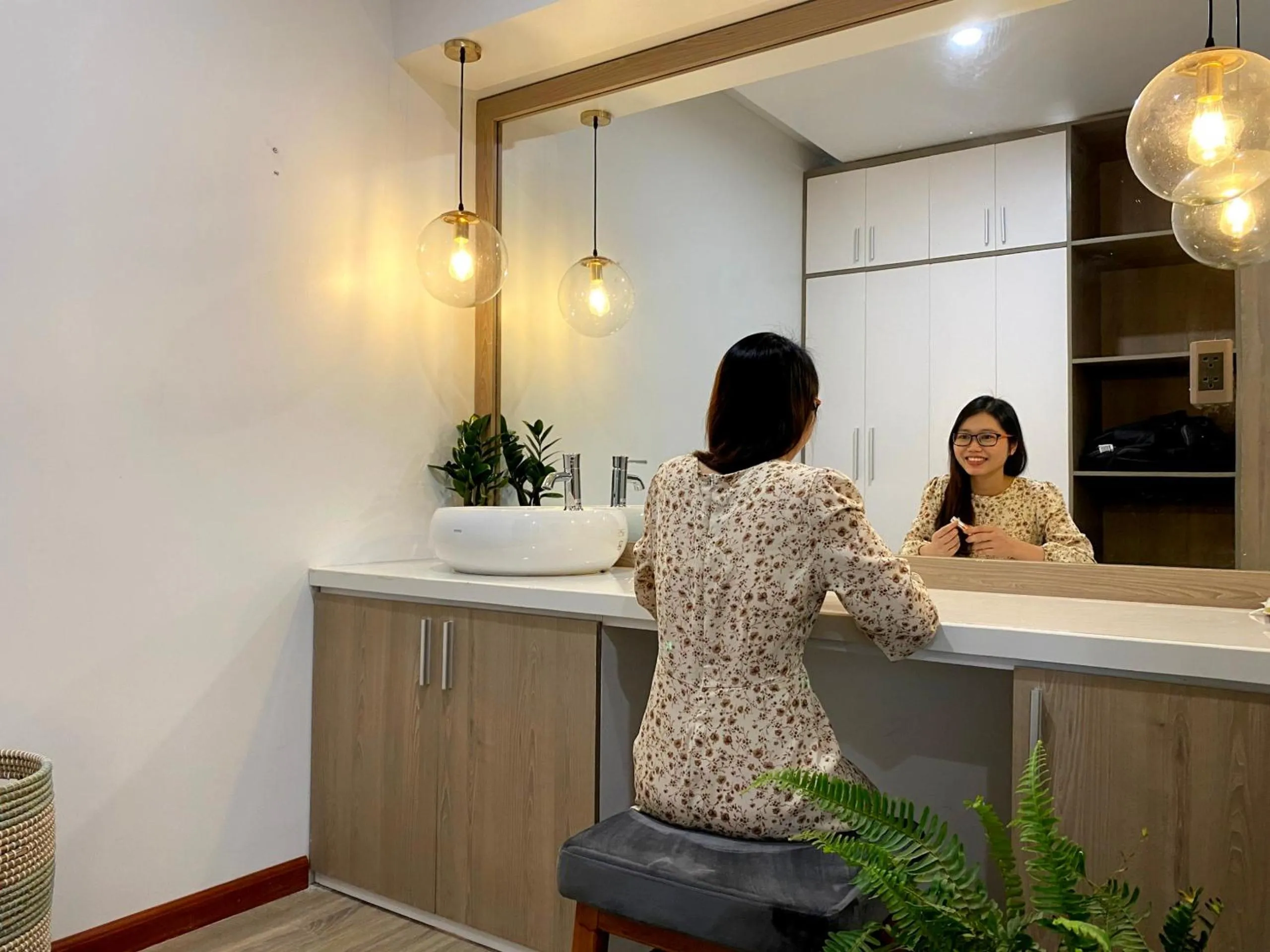 Hue Crown Boutique best hotel