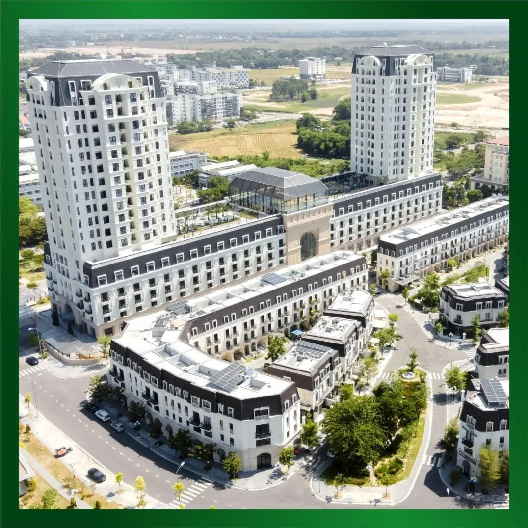 Hue Crown Boutique best hotel