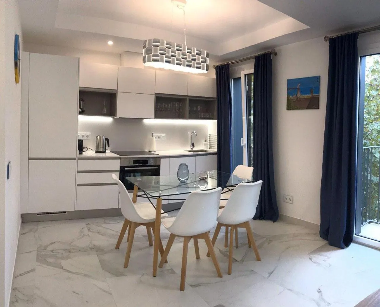 Kitchen or kitchenette in Nuevo Luminoso Apartamento Catalina a 80 metros de la playa para 4 personas