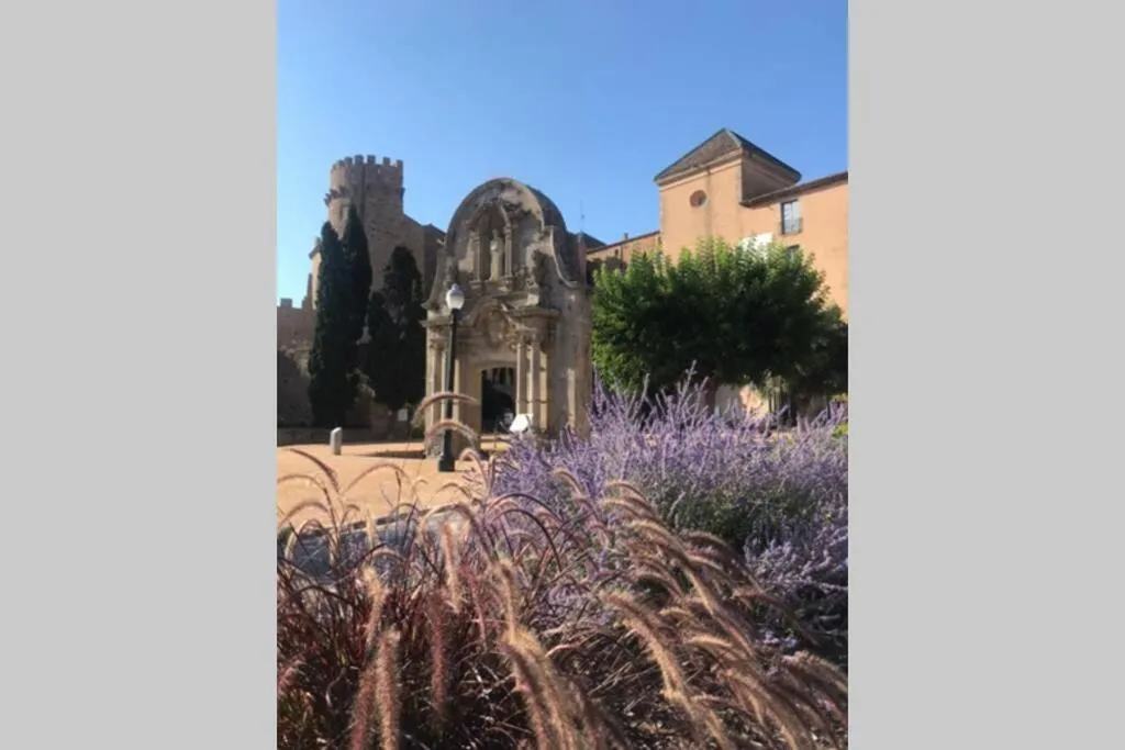 Nearby landmark in Nuevo Luminoso Apartamento Catalina a 80 metros de la playa para 4 personas