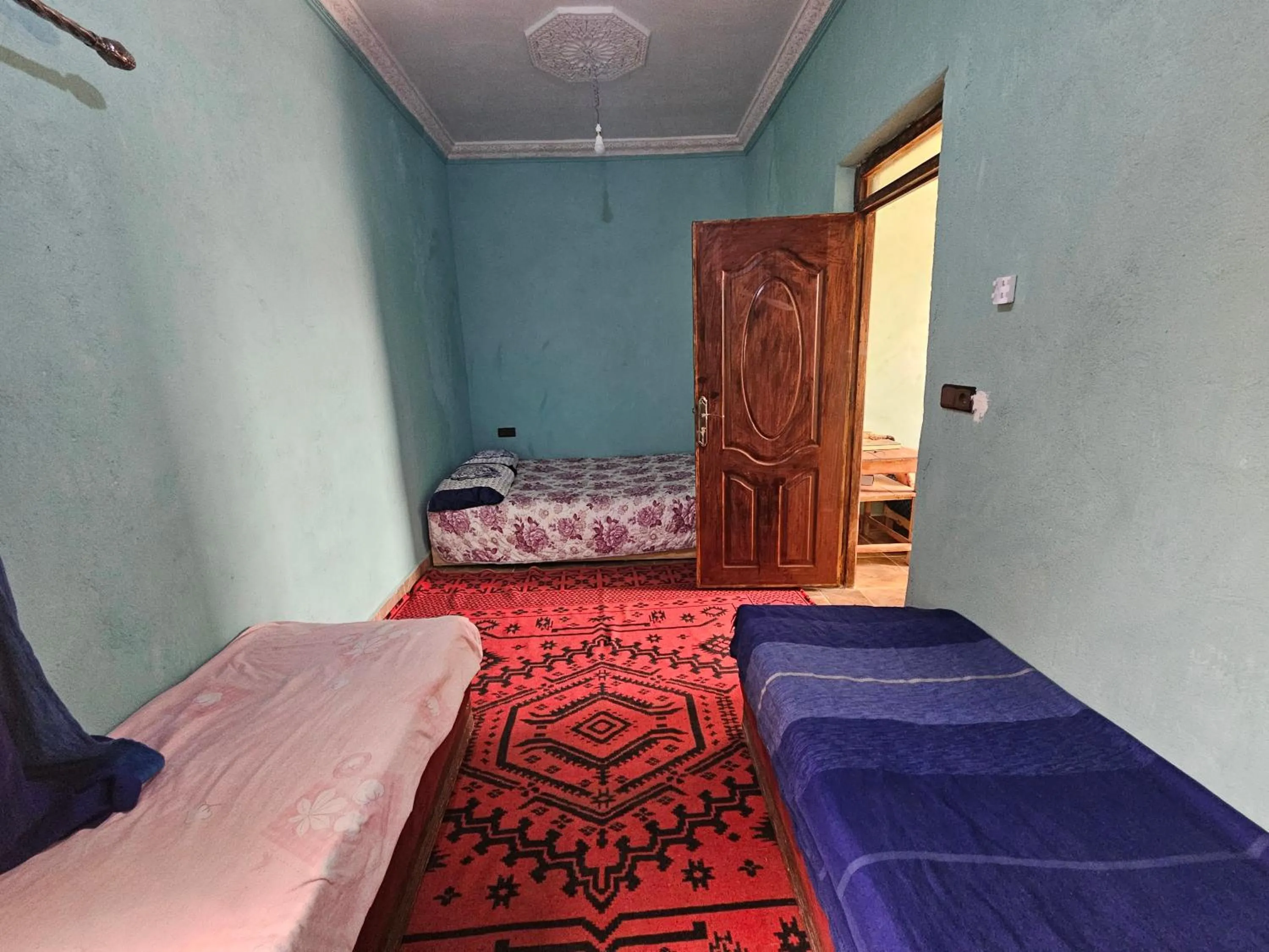 Bed in Merzouga Quiet apart &camels trecking