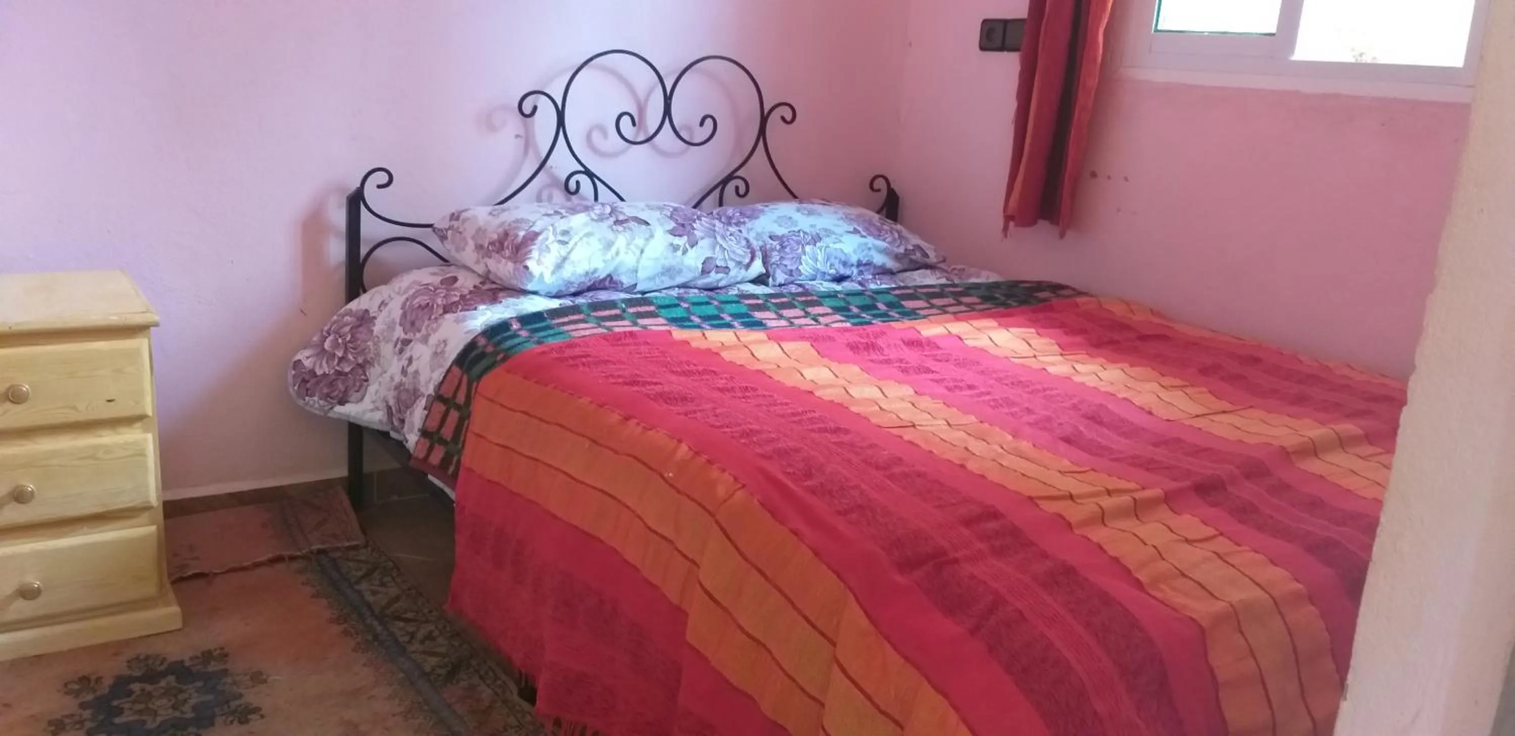 Bed in Merzouga Quiet apart &camels trecking