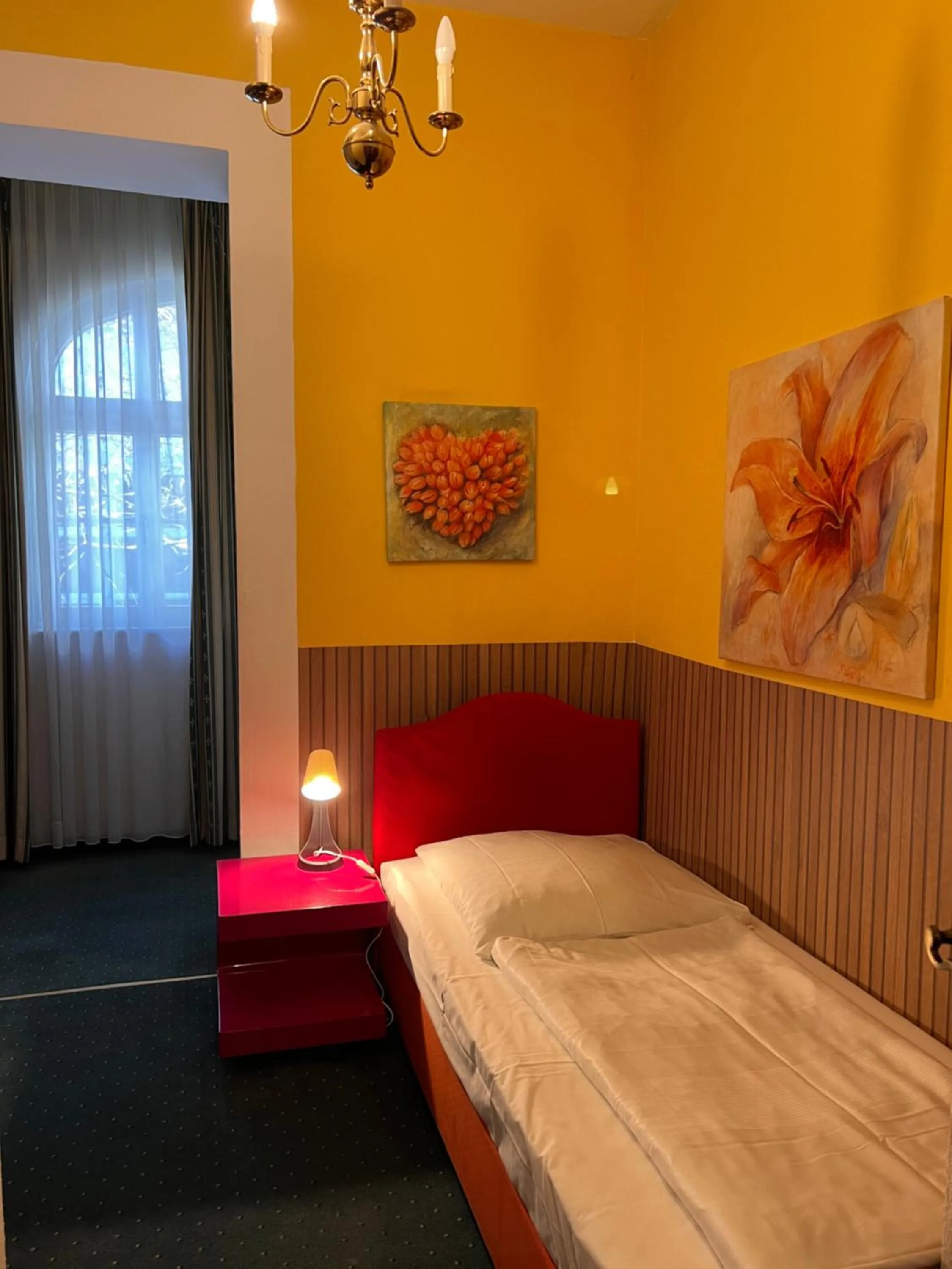 Bed in Hotel Galleria