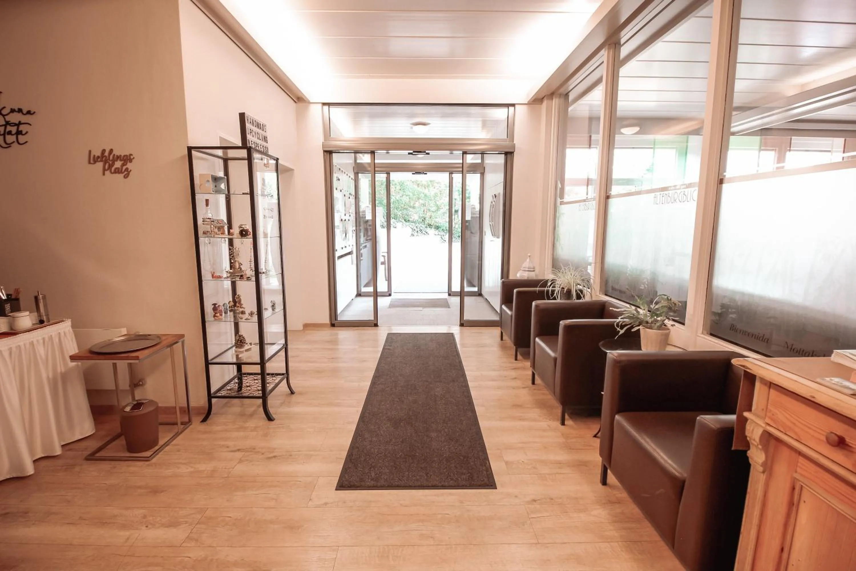 Facade/entrance in Hotel Altenburgblick