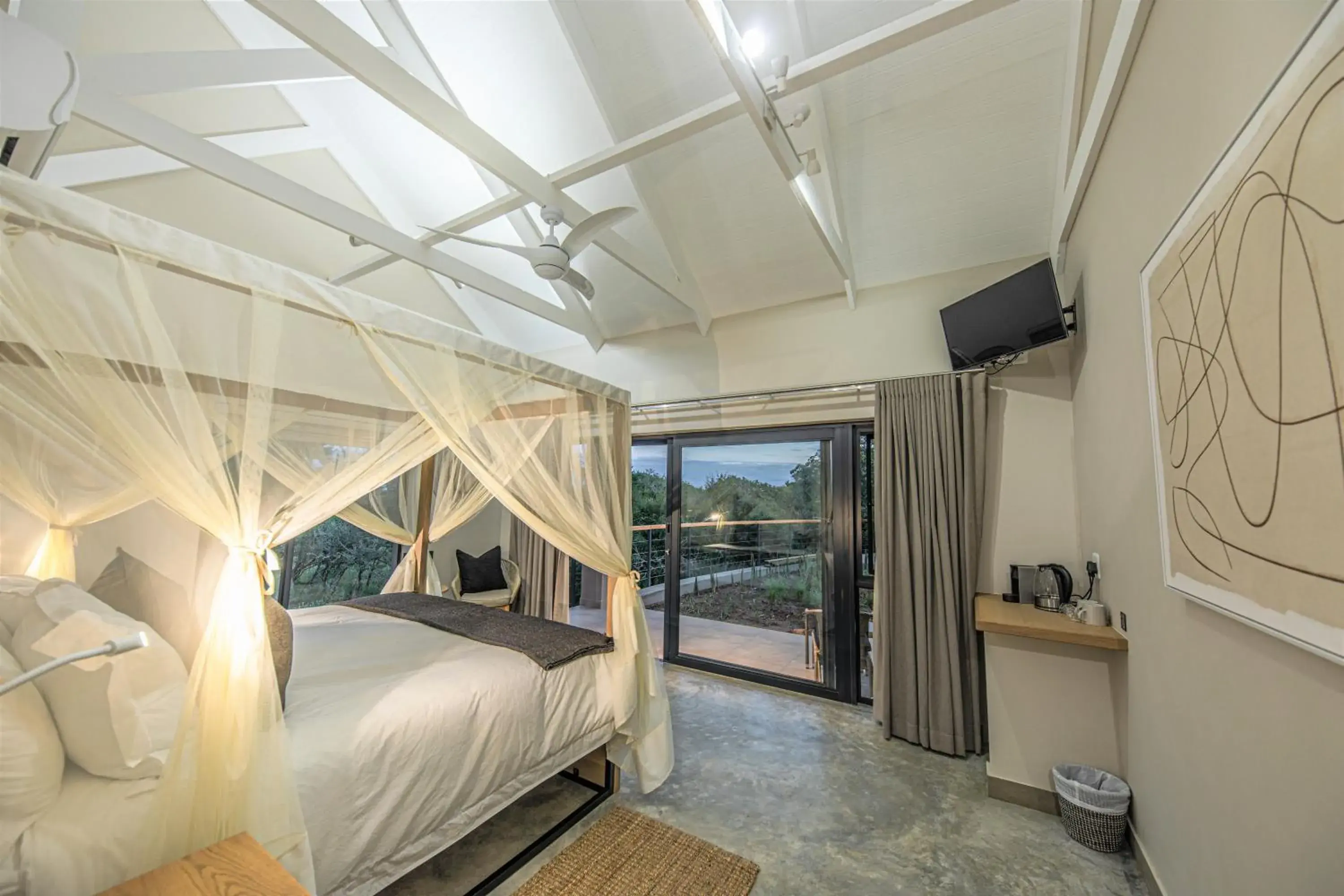 Executive Room in Little Kubu Lodge Executive Room in Little Kubu Lodge