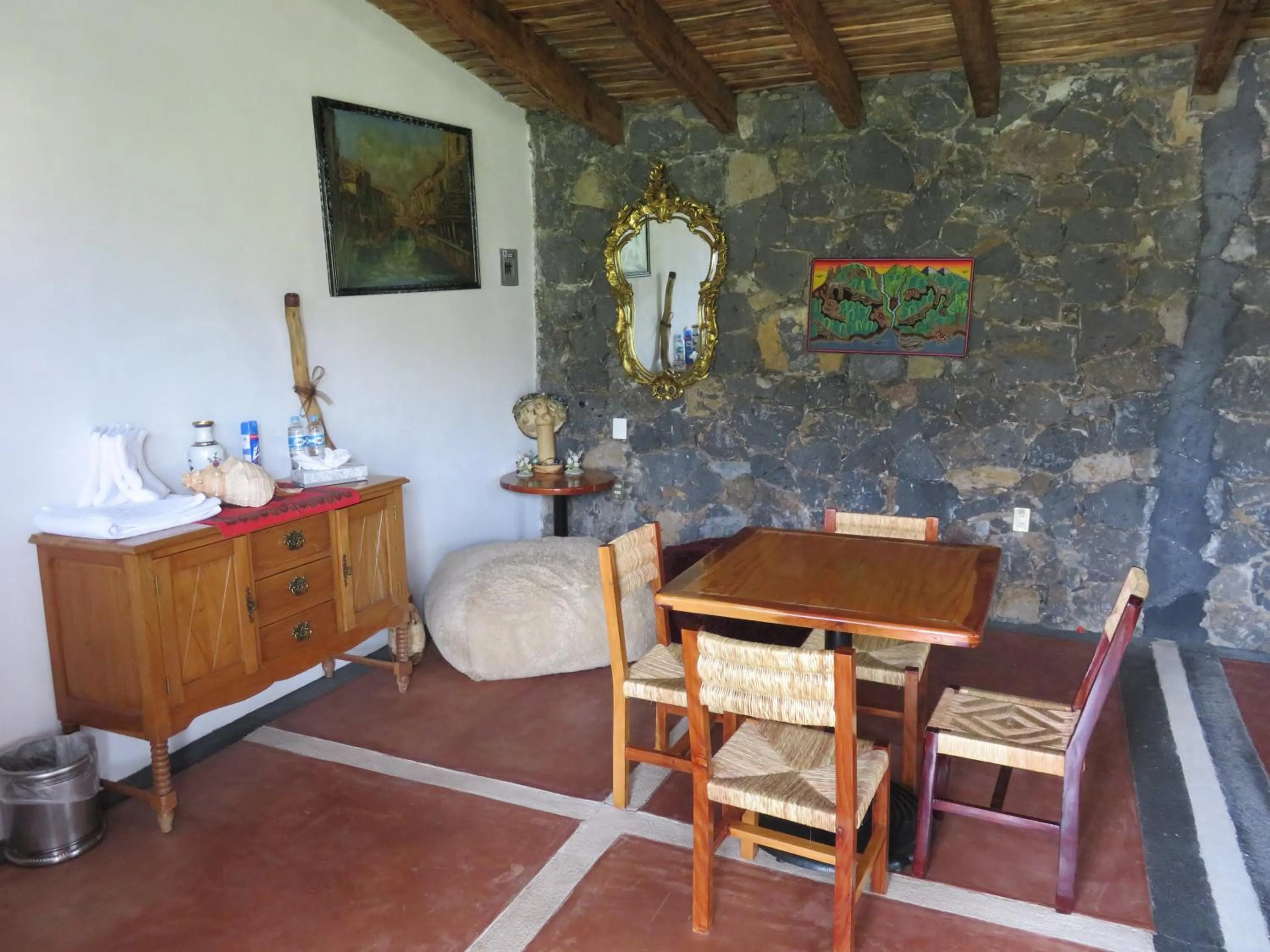 Living room in Paradise Hotel Boutique & Lounge