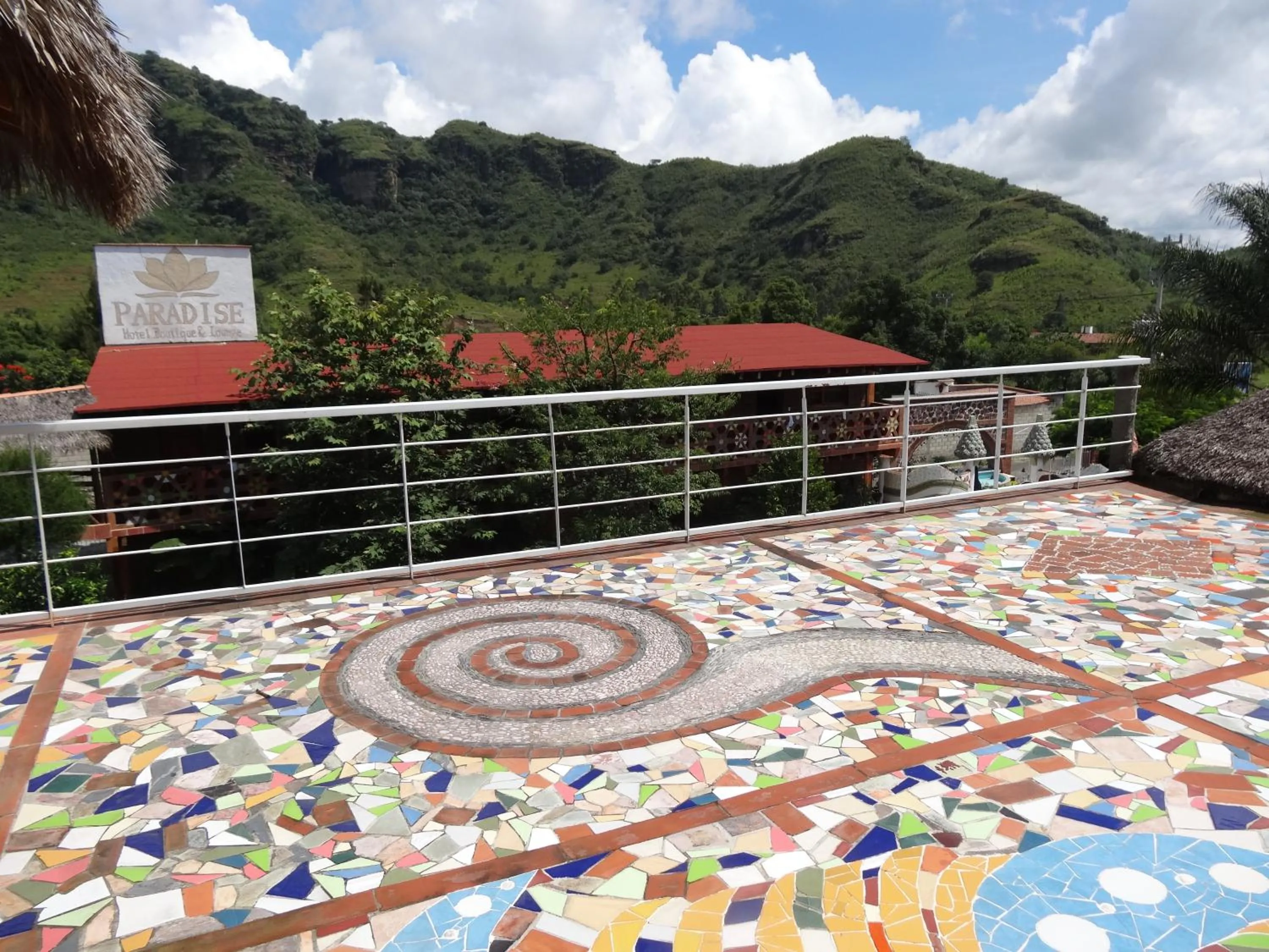 Balcony/Terrace in Paradise Hotel Boutique & Lounge