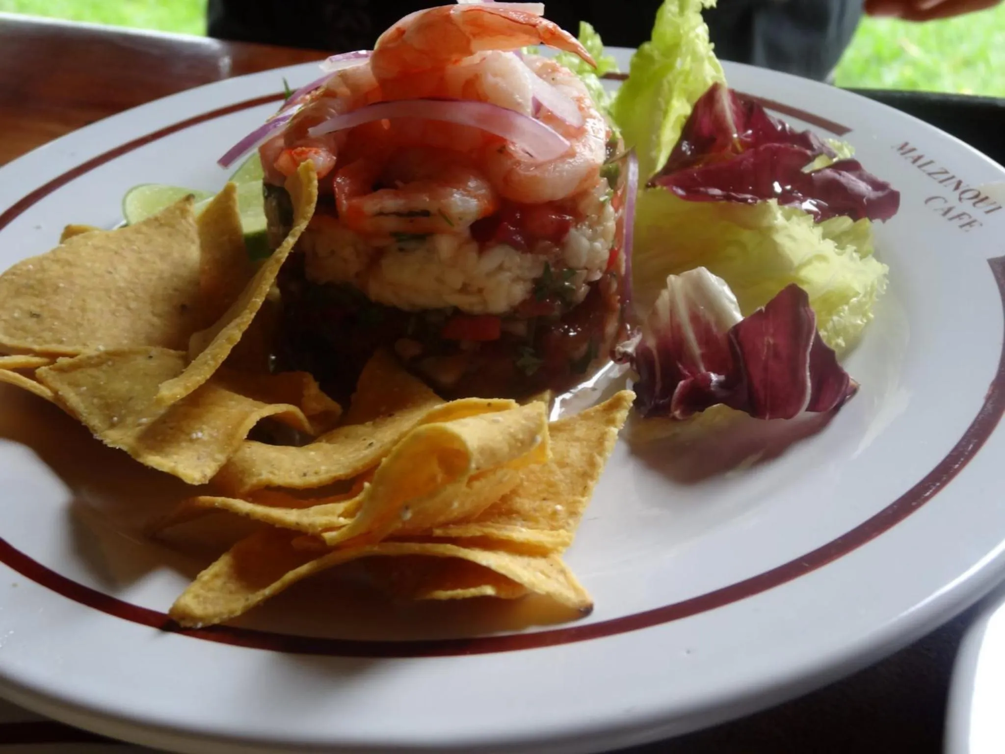 Food in Paradise Hotel Boutique & Lounge