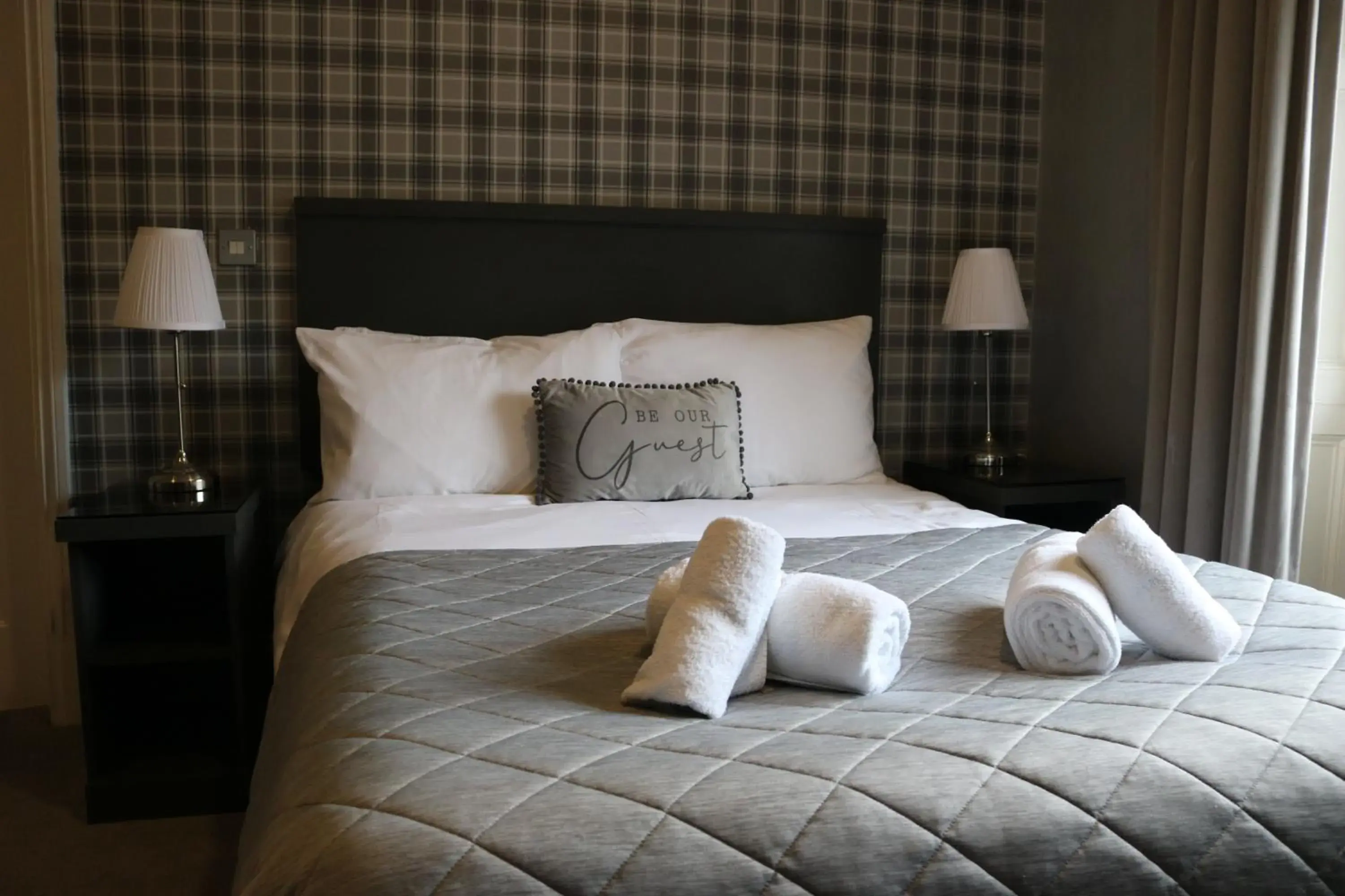 Family Room in Norfolk Arms Family Room in Norfolk Arms