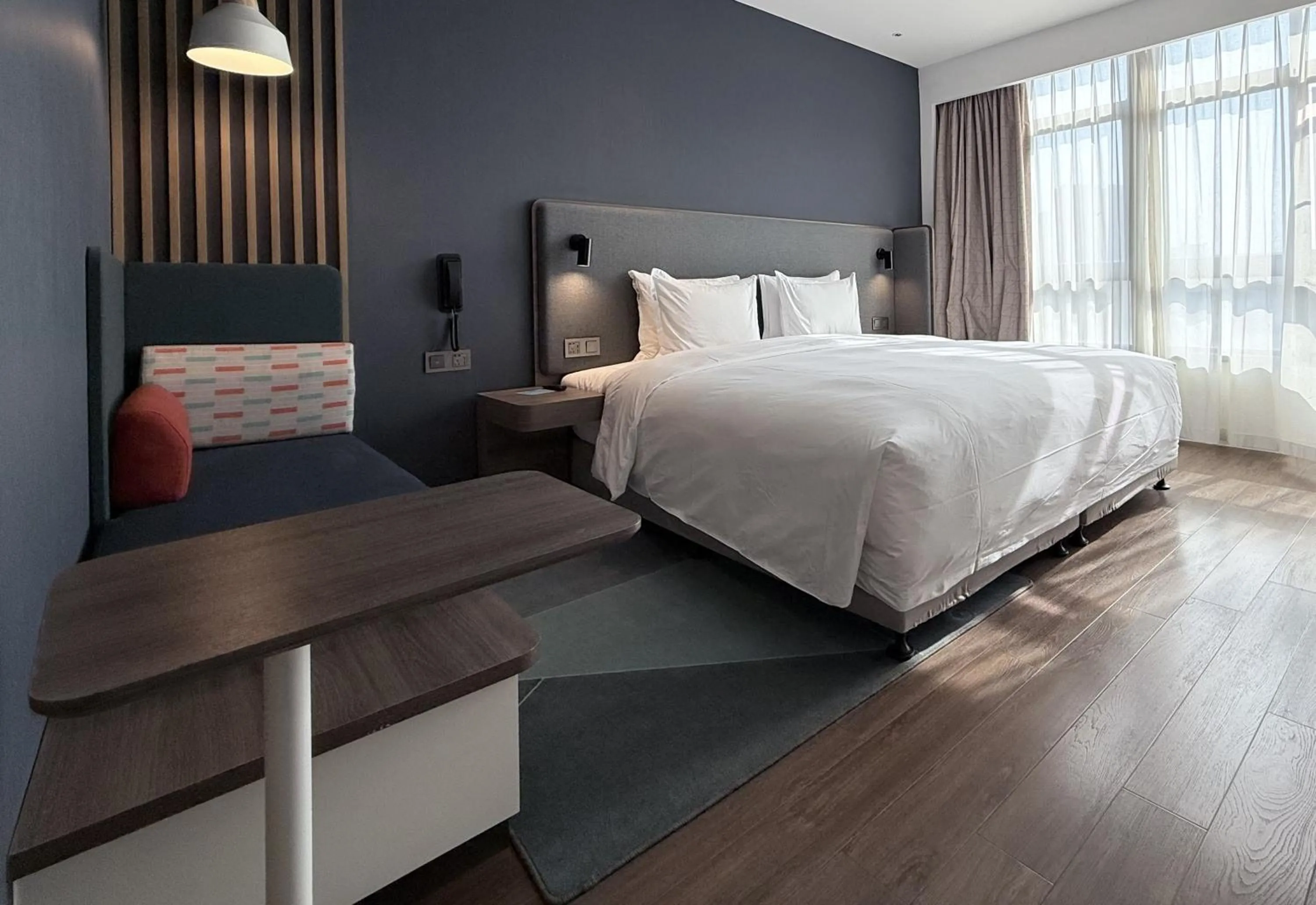 Bedroom, Bed in Holiday Inn Express Chengdu Longquanyi North by IHG