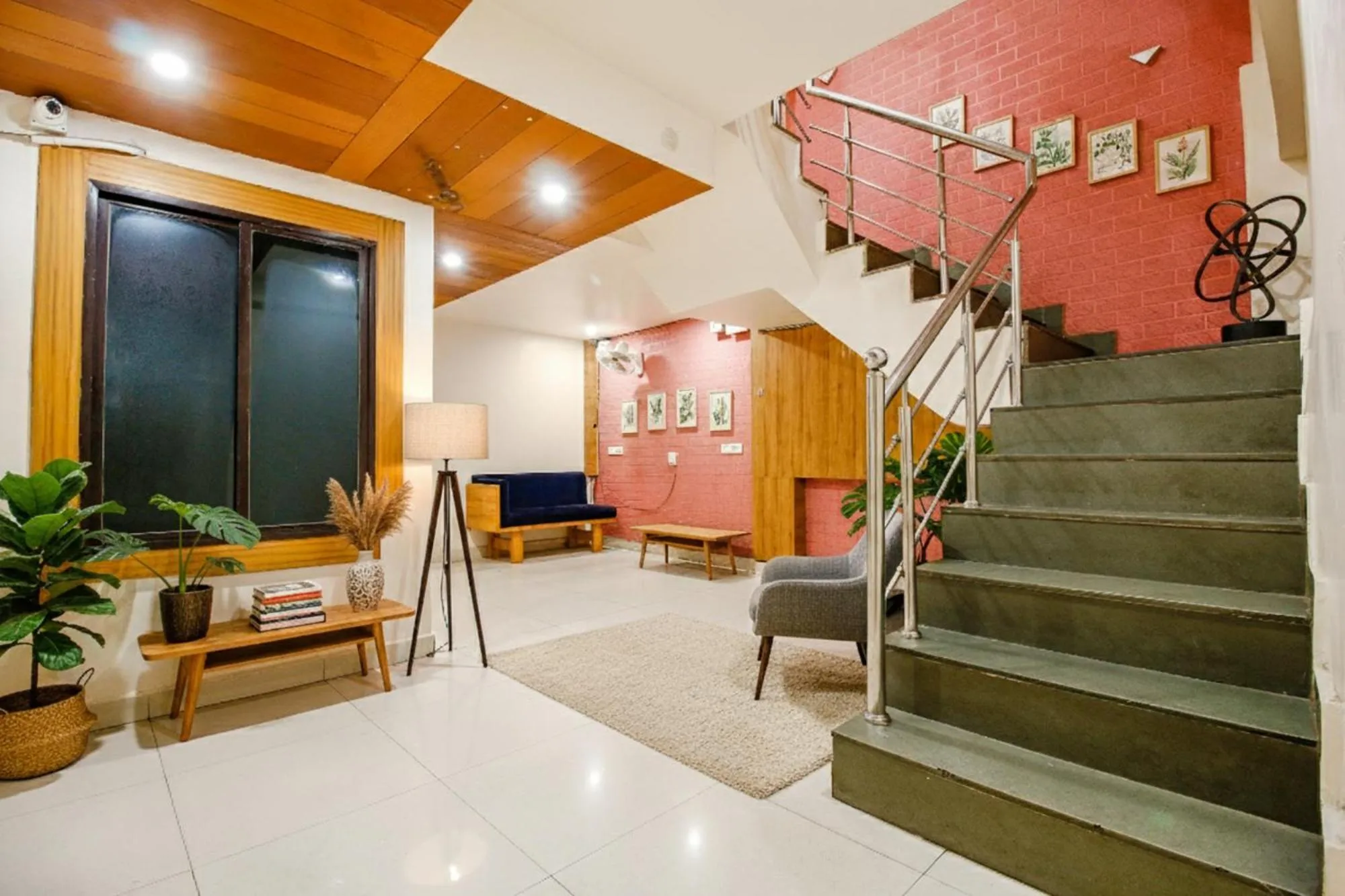 Seating area in Via Sunshine Regency