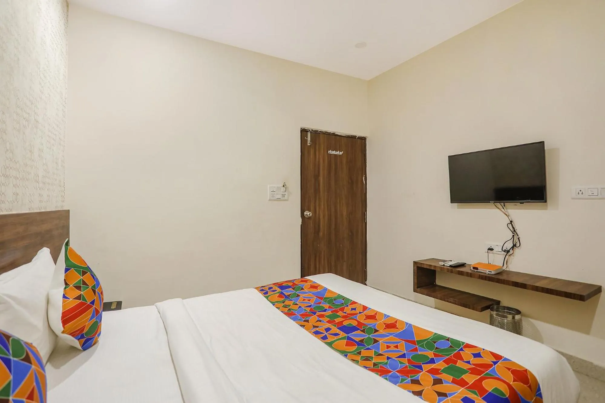 Bed in TRPOTELS Prince Mama