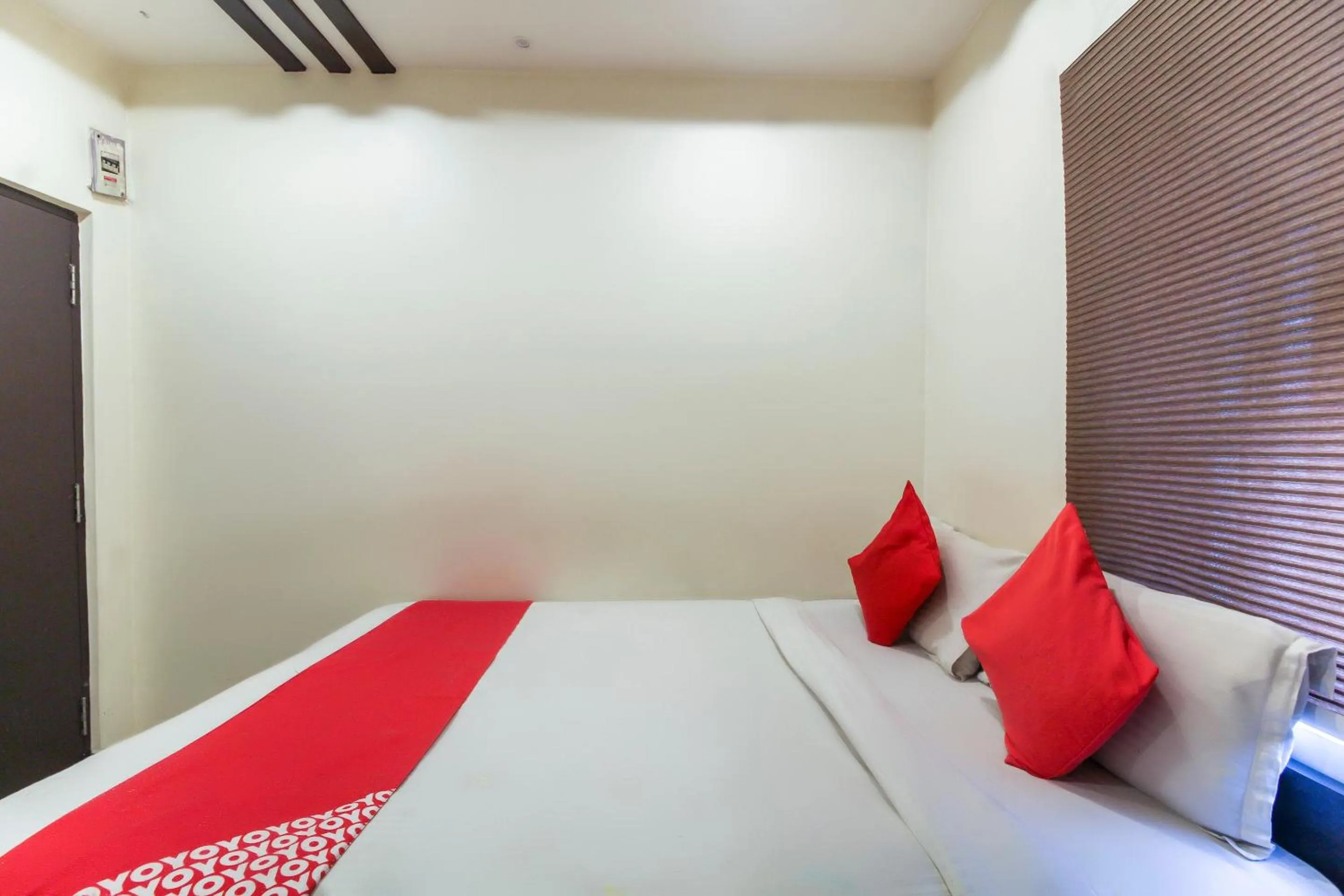 Bedroom, Bed in Hotel O Sri Harsha Residency Near JNTU Metro