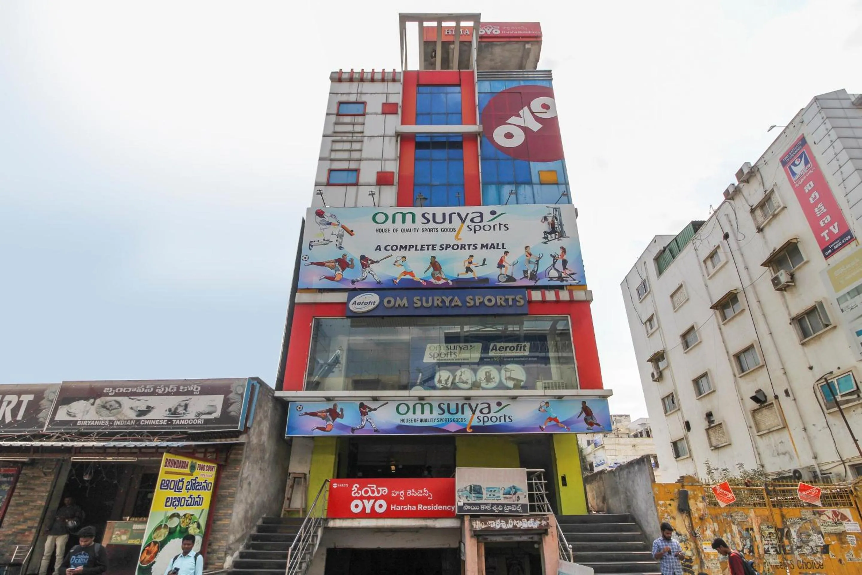 Facade/entrance in Hotel O Sri Harsha Residency Near JNTU Metro