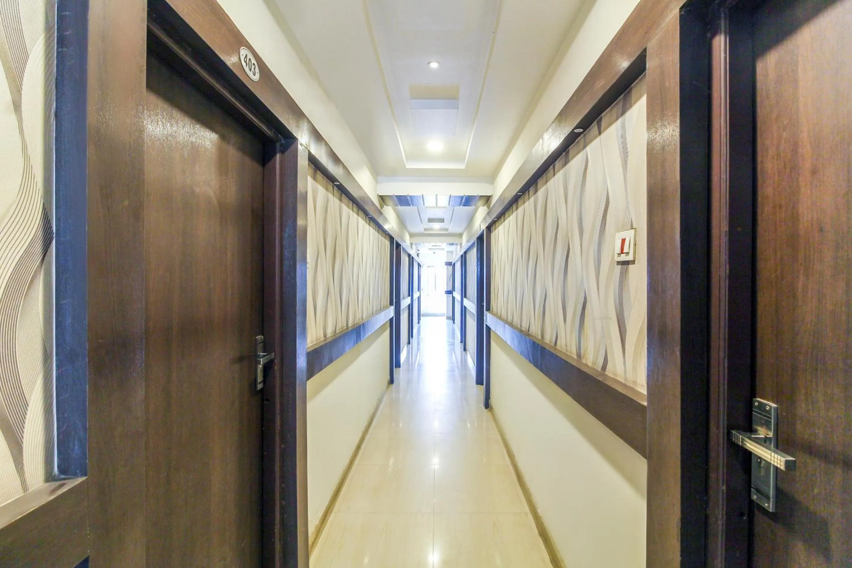 Lobby or reception in Hotel O Sri Harsha Residency Near JNTU Metro